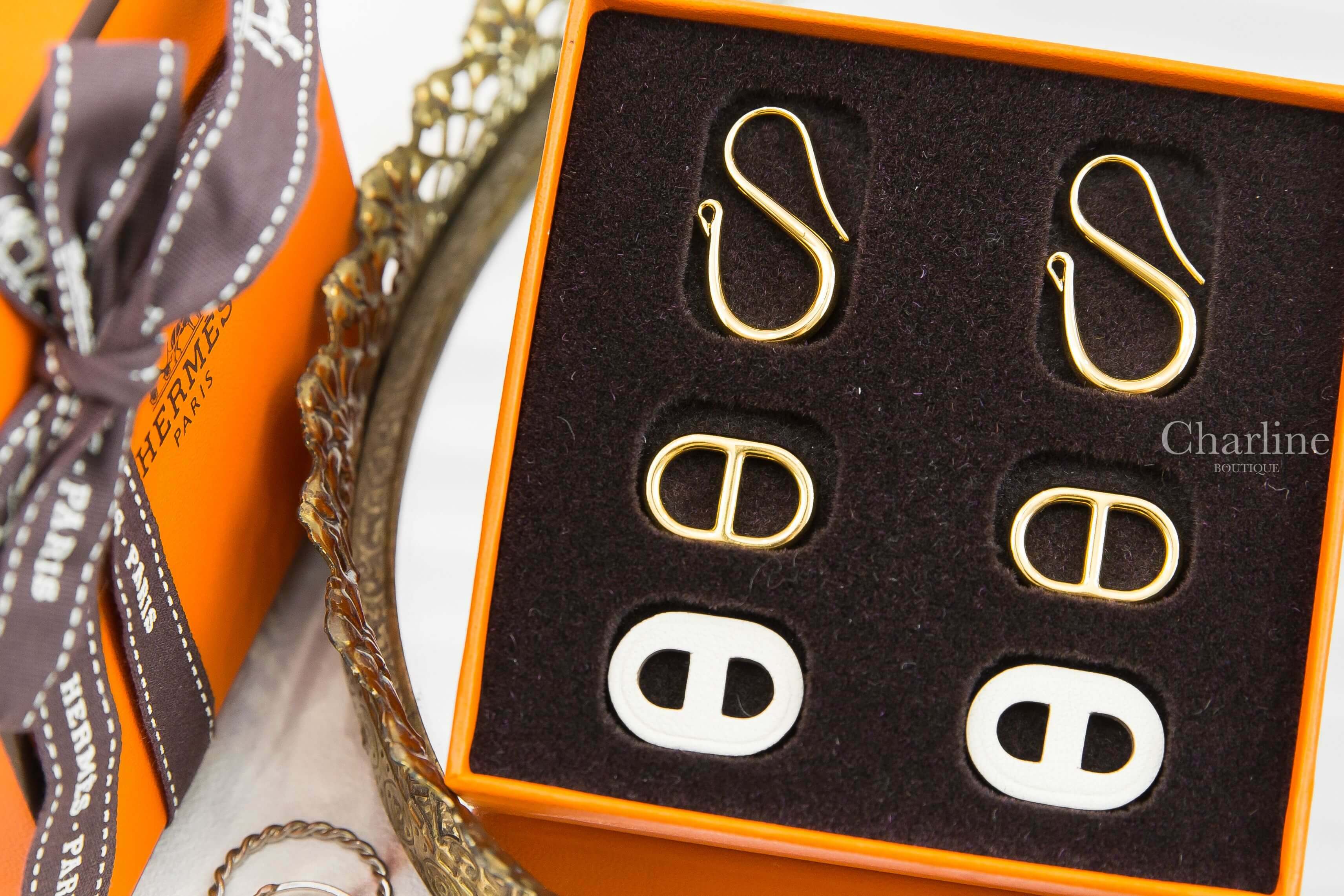 Hermès O'Maillon Earrings 奶油白牛皮金飾θ三件組垂墜耳環-Charline Boutique 精品代購