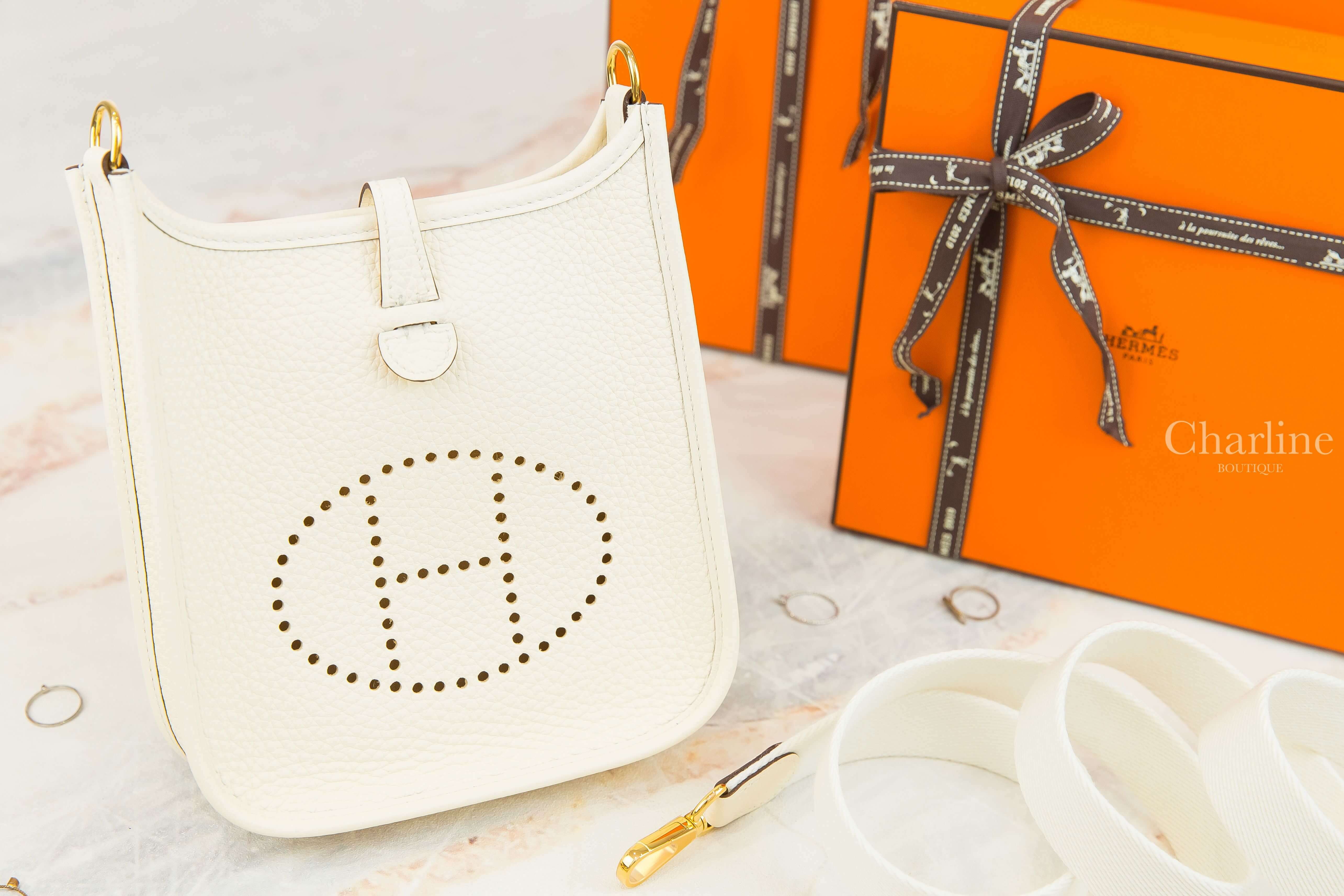 Hermès Evelyne TPM 16cm I2 Nata Taurillon Clemence Z刻奶油白金釦白色背帶簍空洞洞肩背包-Charline Boutique 精品代購