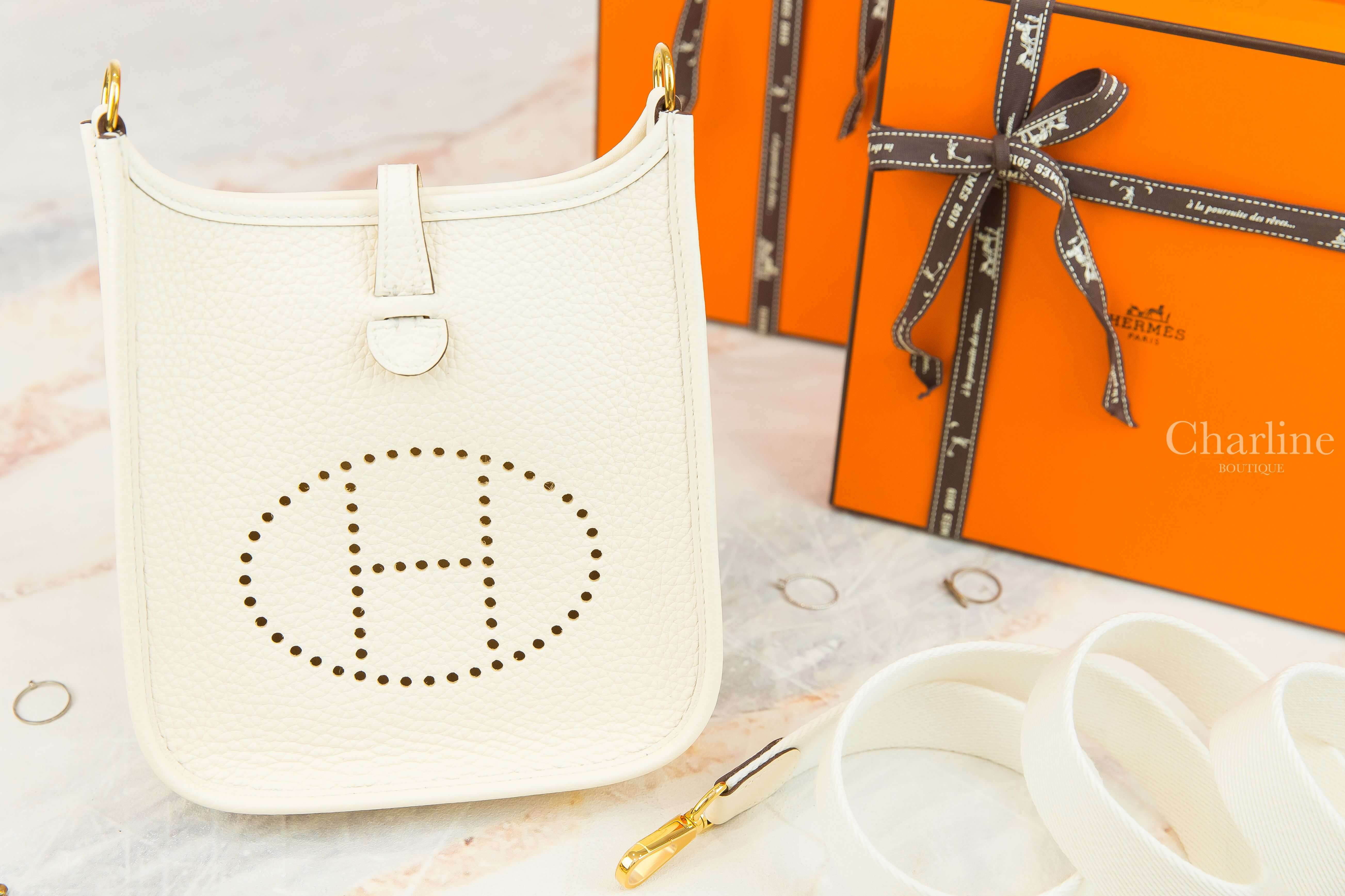 Hermès Evelyne TPM 16cm I2 Nata Taurillon Clemence Z刻奶油白金釦白色背帶簍空洞洞肩背包-Charline Boutique 精品代購