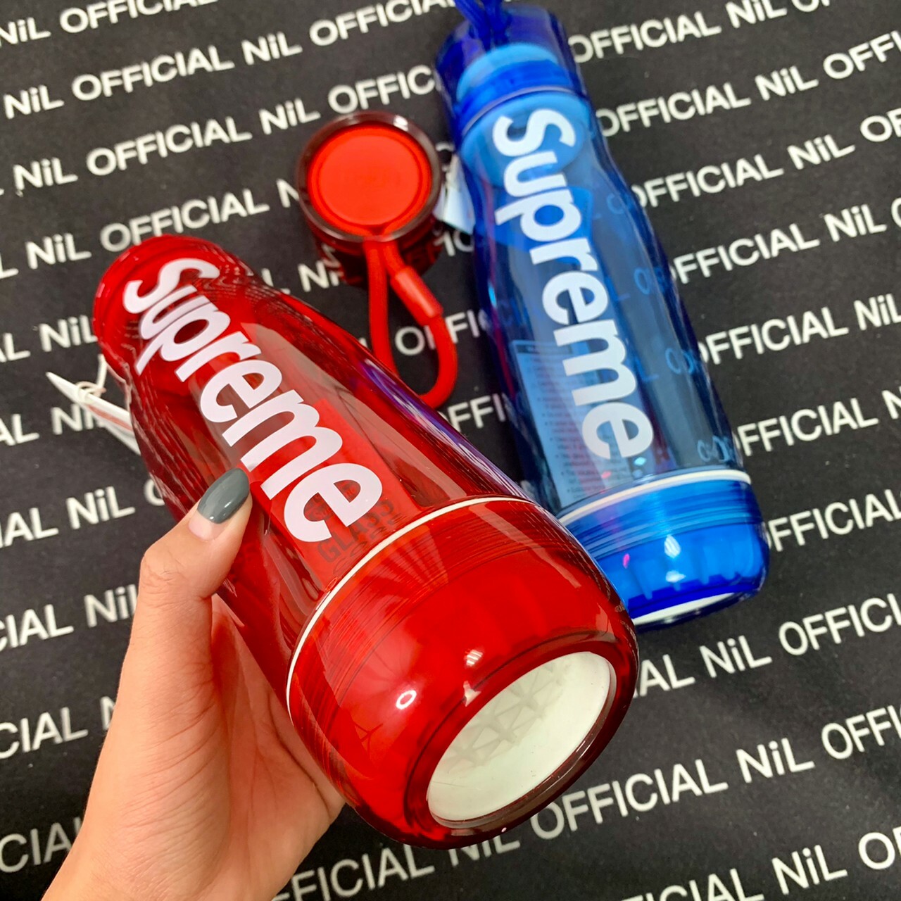 現貨 Supreme 絕版款 字體Logo 水壺