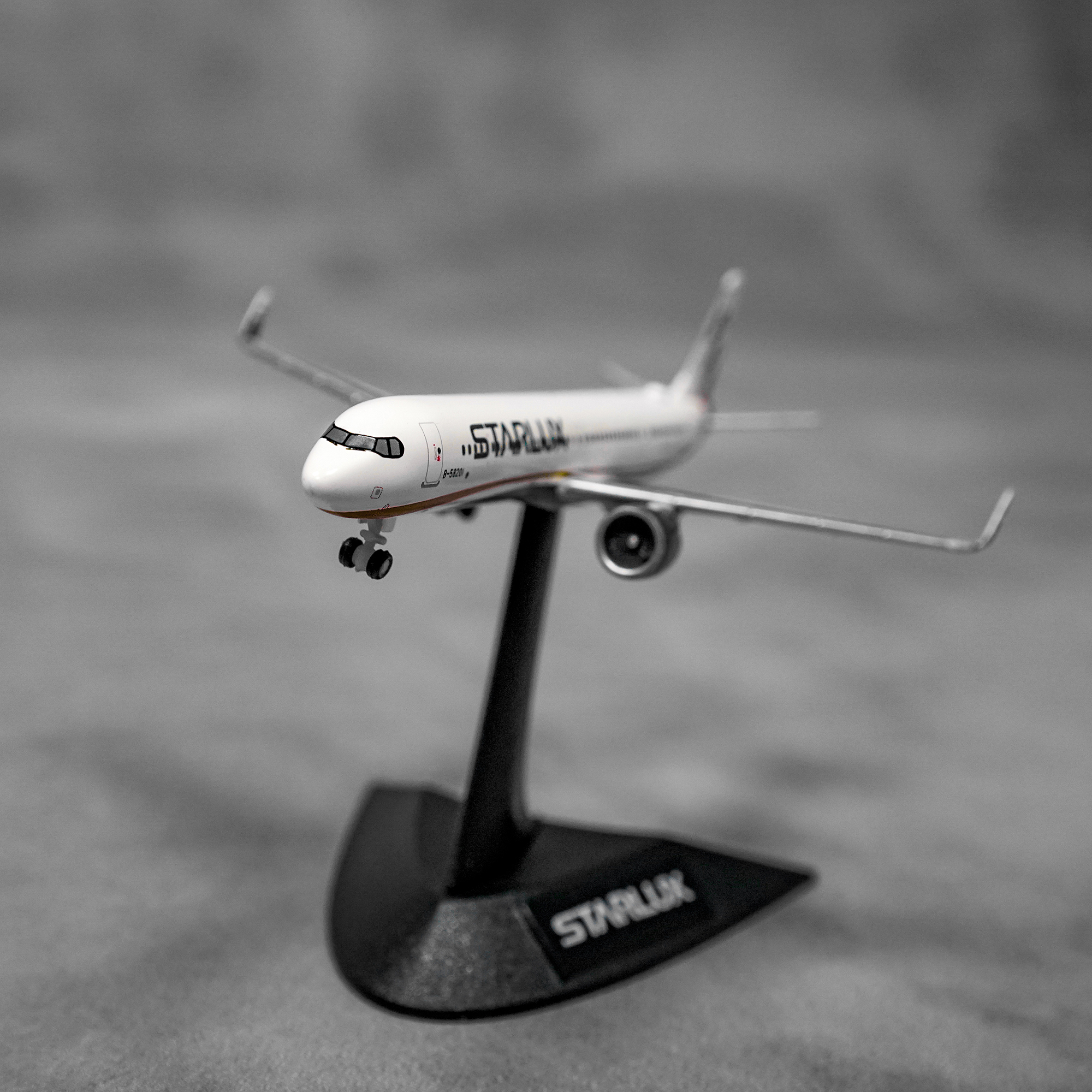 STARLUX | A321neo 1:500 金屬飛機模型(Herpa 監製)