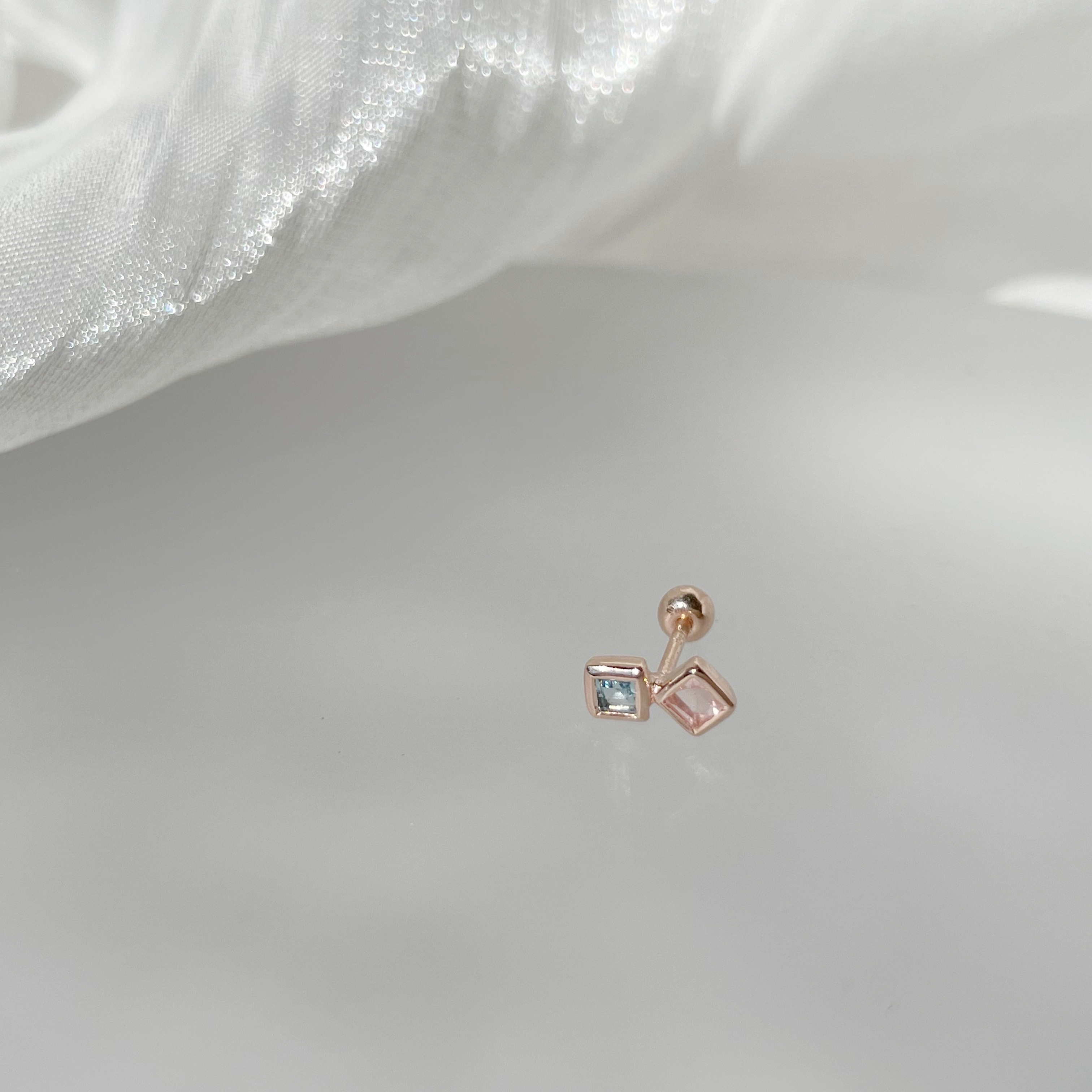 Lego mini方菱粉晶托帕石轉珠耳環