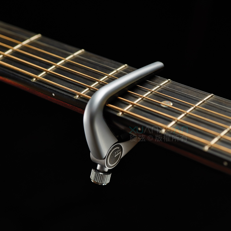 G7th G7th Capo Newport系列移調夾 6弦專用 銀色 第 2 張圖片｜三峽吉他 / Bass