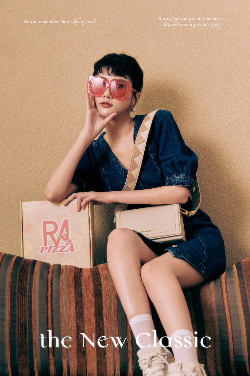 奧特女巫斜背包