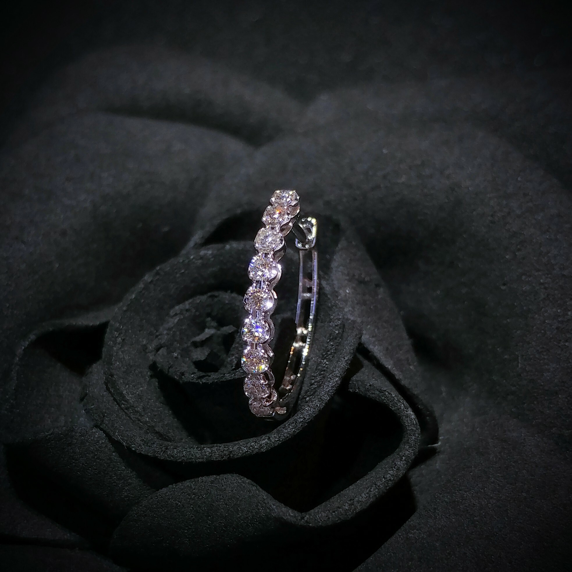 18K White Gold 0.20ct Diamond Hoop Single Earring