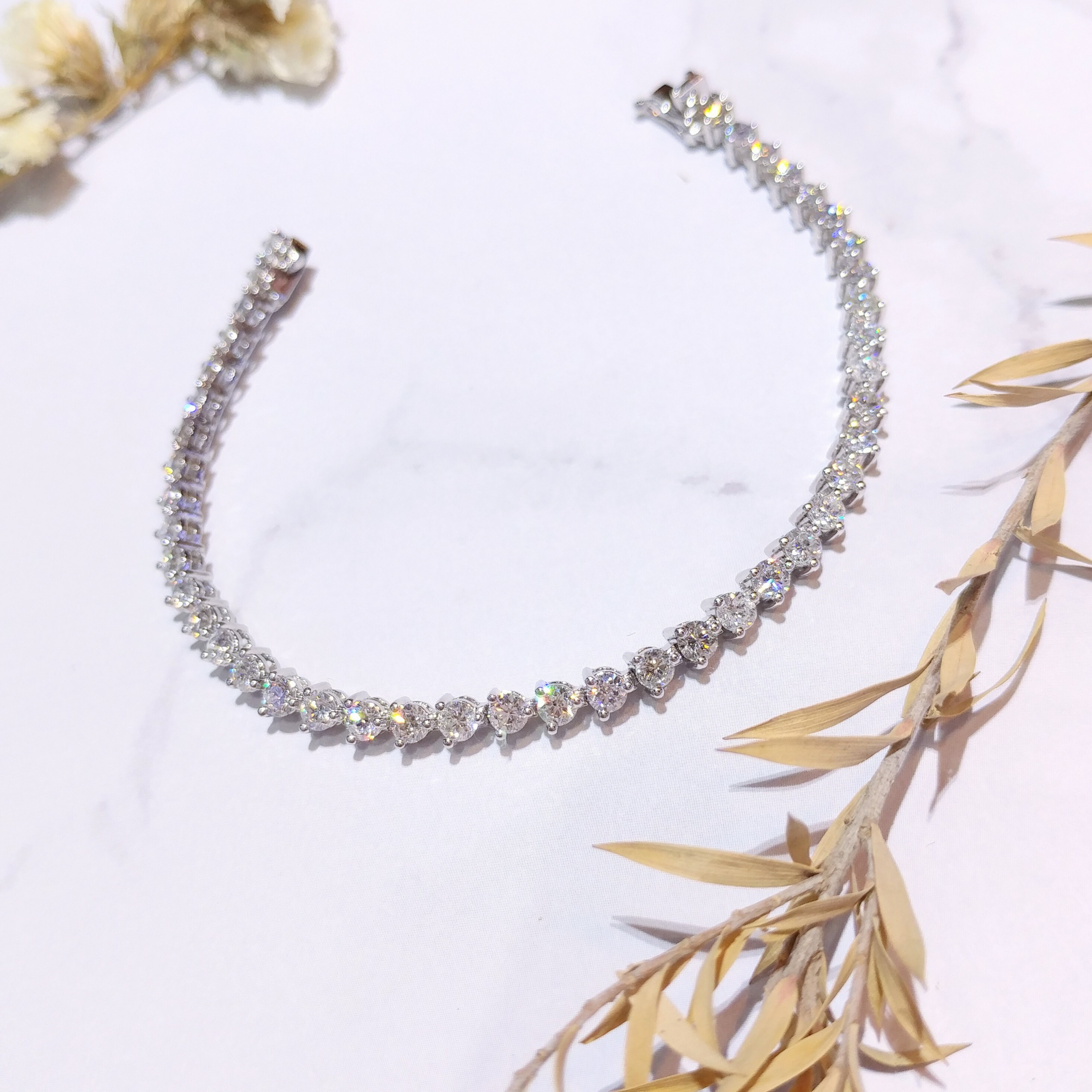 全新18K白金4卡82份鑽石手鍊