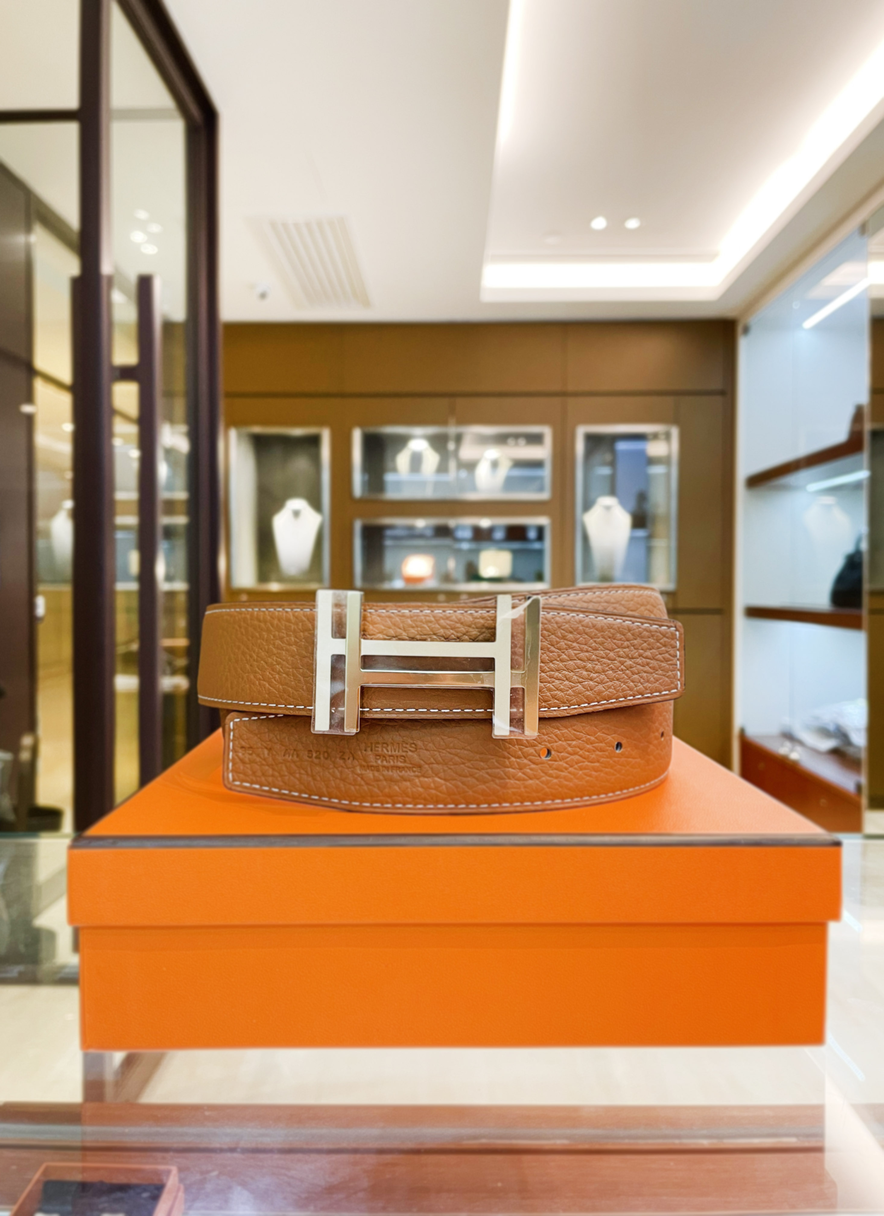 H au carre belt 32mm CC (可選擇皮帶顏色及長度)