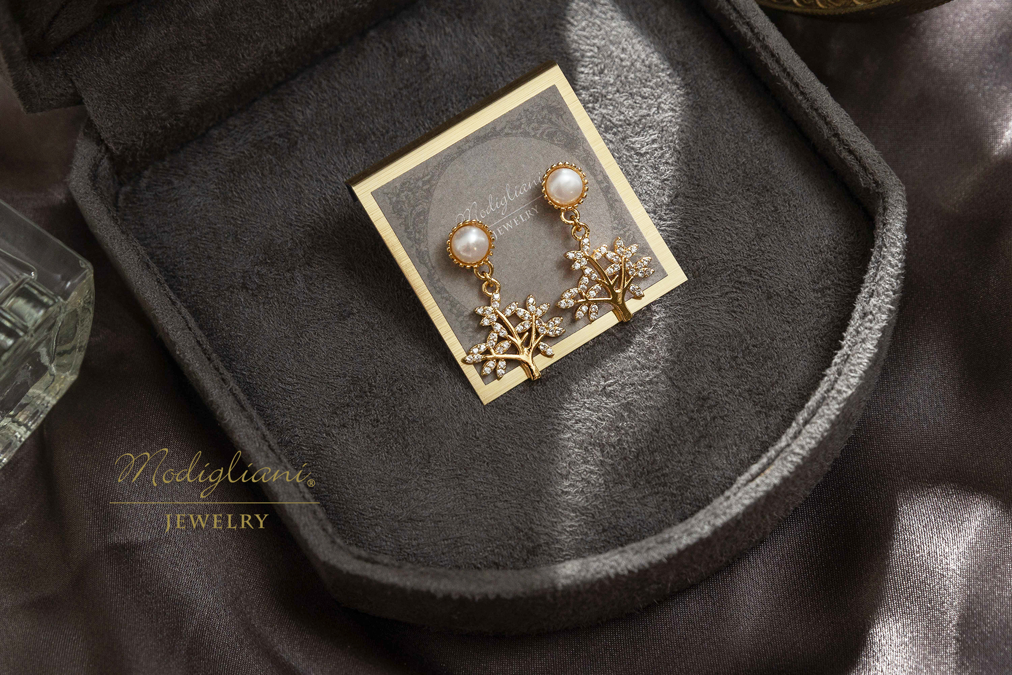 黃銅飾品,黃銅,花草,耳環,垂墜式耳環,氣質,18K金,鋯石,