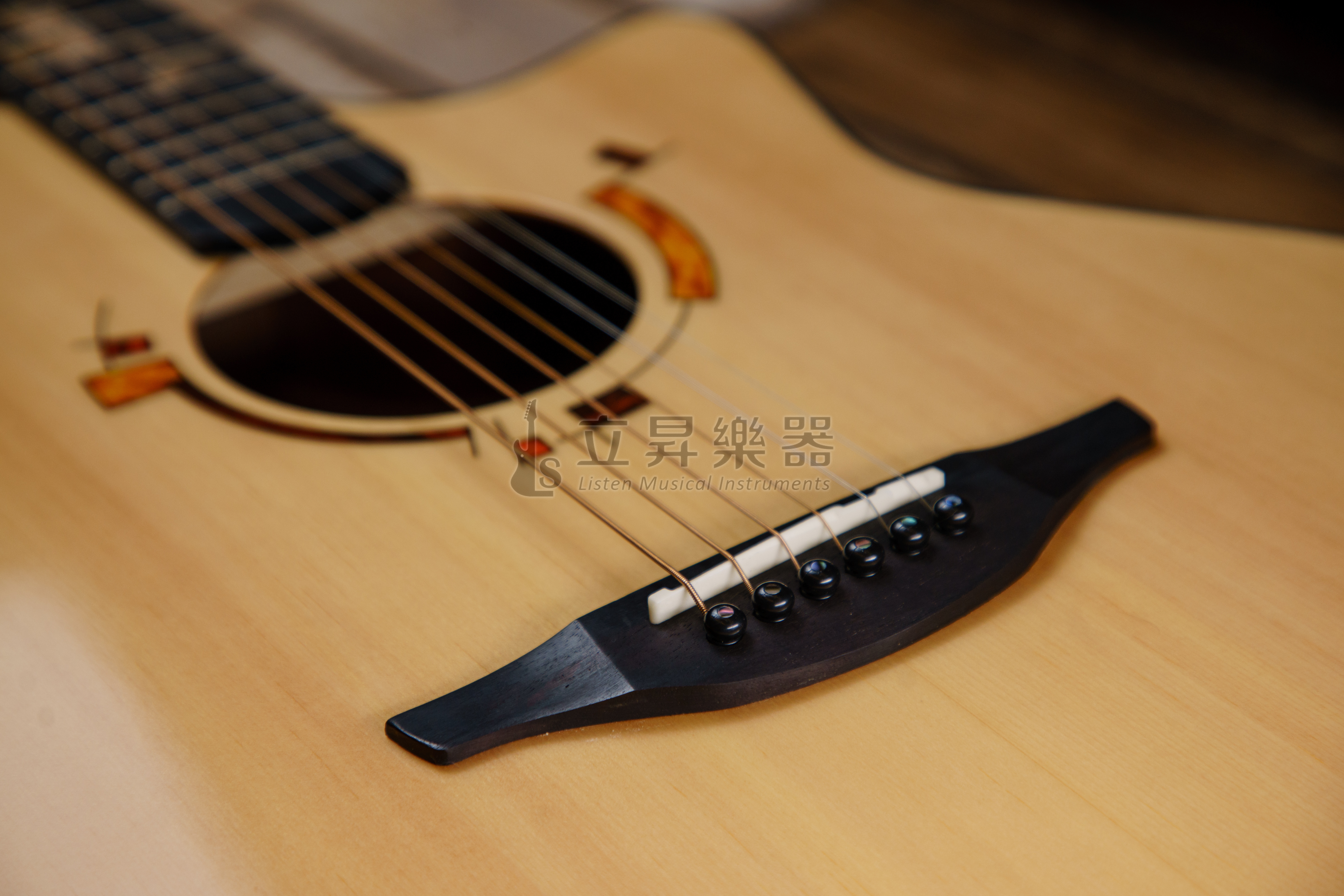 木吉他 Nightwish Miwish MW-GXNC X 民謠吉他 雲杉面單 奧古曼雲杉面板 側背胡桃木 40吋GA桶缺角 亮光 附原廠厚袋 MWGXNC 第 5 張圖片｜三峽吉他 / Bass