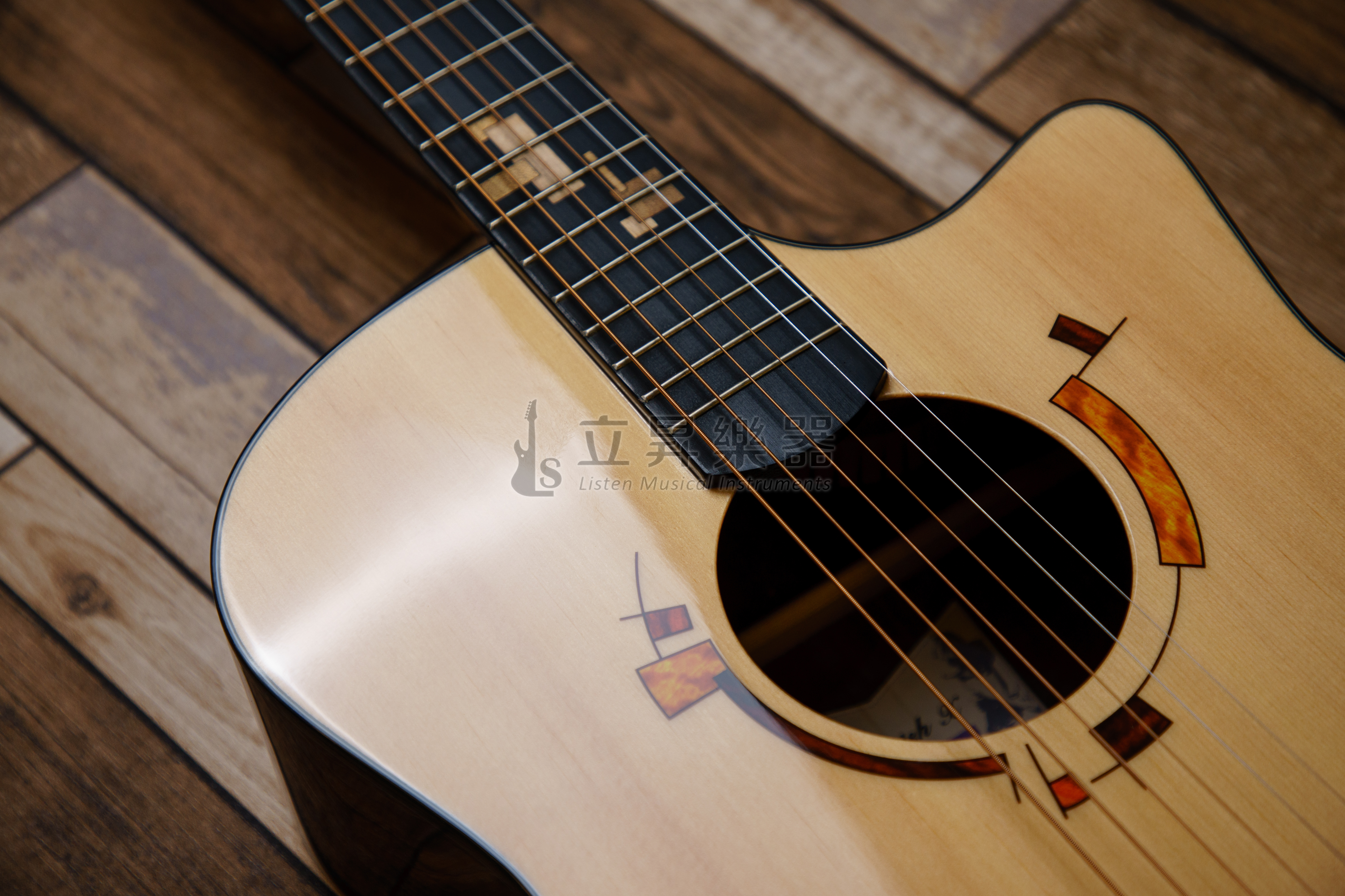 木吉他 Nightwish Miwish MW-GXNC X 民謠吉他 雲杉面單 奧古曼雲杉面板 側背胡桃木 40吋GA桶缺角 亮光 附原廠厚袋 MWGXNC 第 4 張圖片｜三峽吉他 / Bass