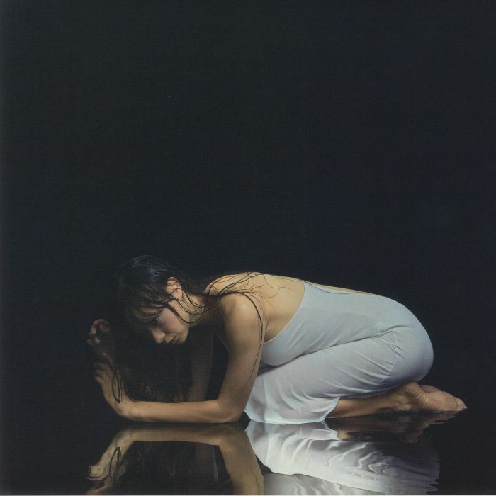 Lucinda Chua《Antidotes》（LP）