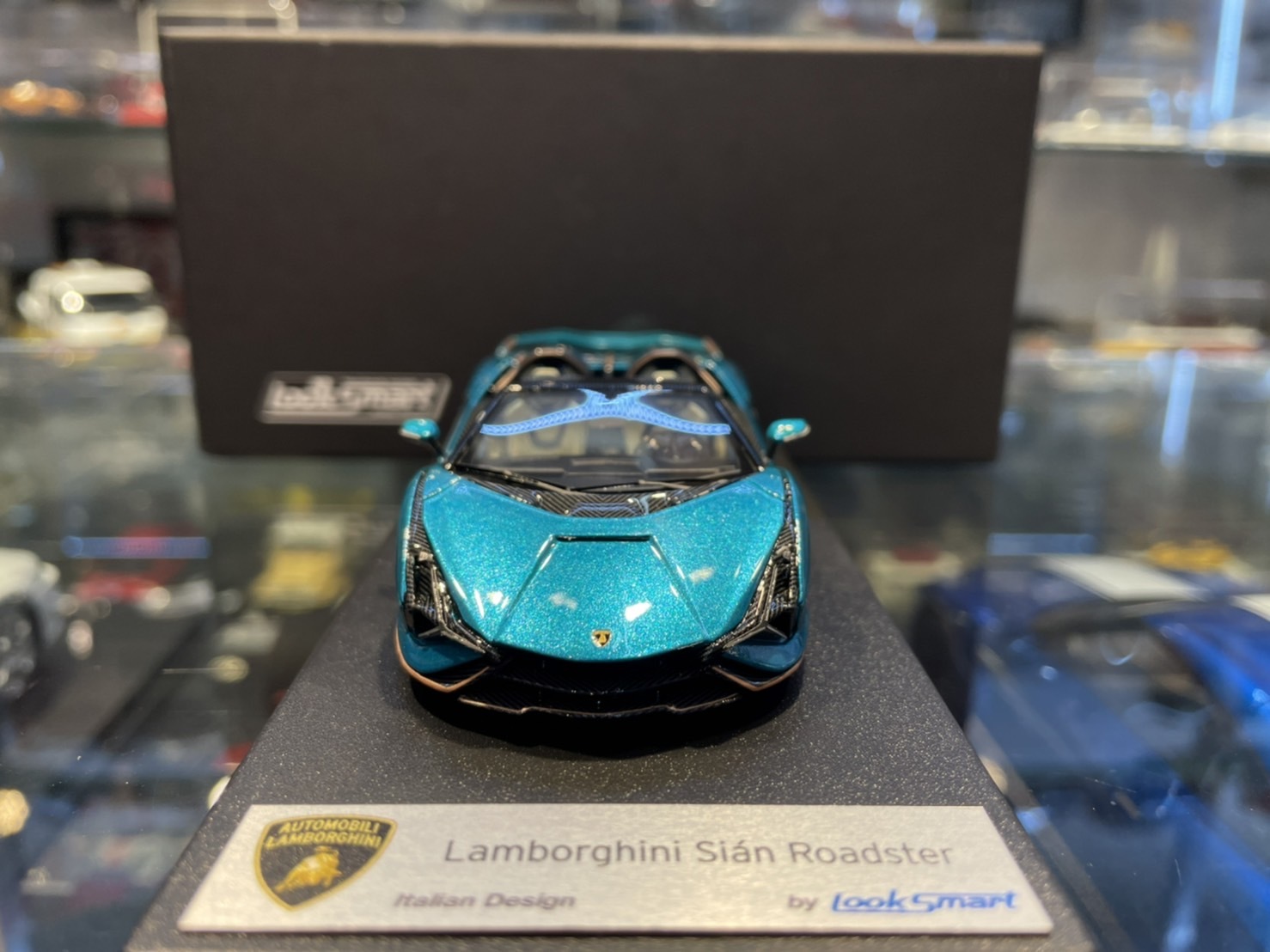 LookSmart LS526 Lamborghini Sian Roadster Blue 1/43