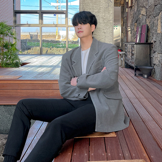 縫線滾變設計西裝外套 / 灰 L / 不提供退換貨