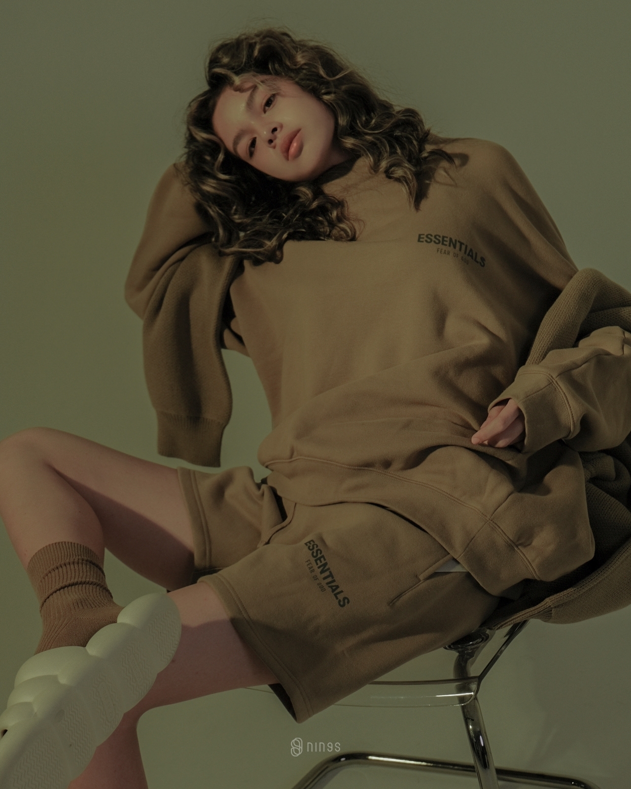 【零碼】ESSENTIALS PULLOVER "AMBER" 琥珀色 中領 衛衣 192SU212032F