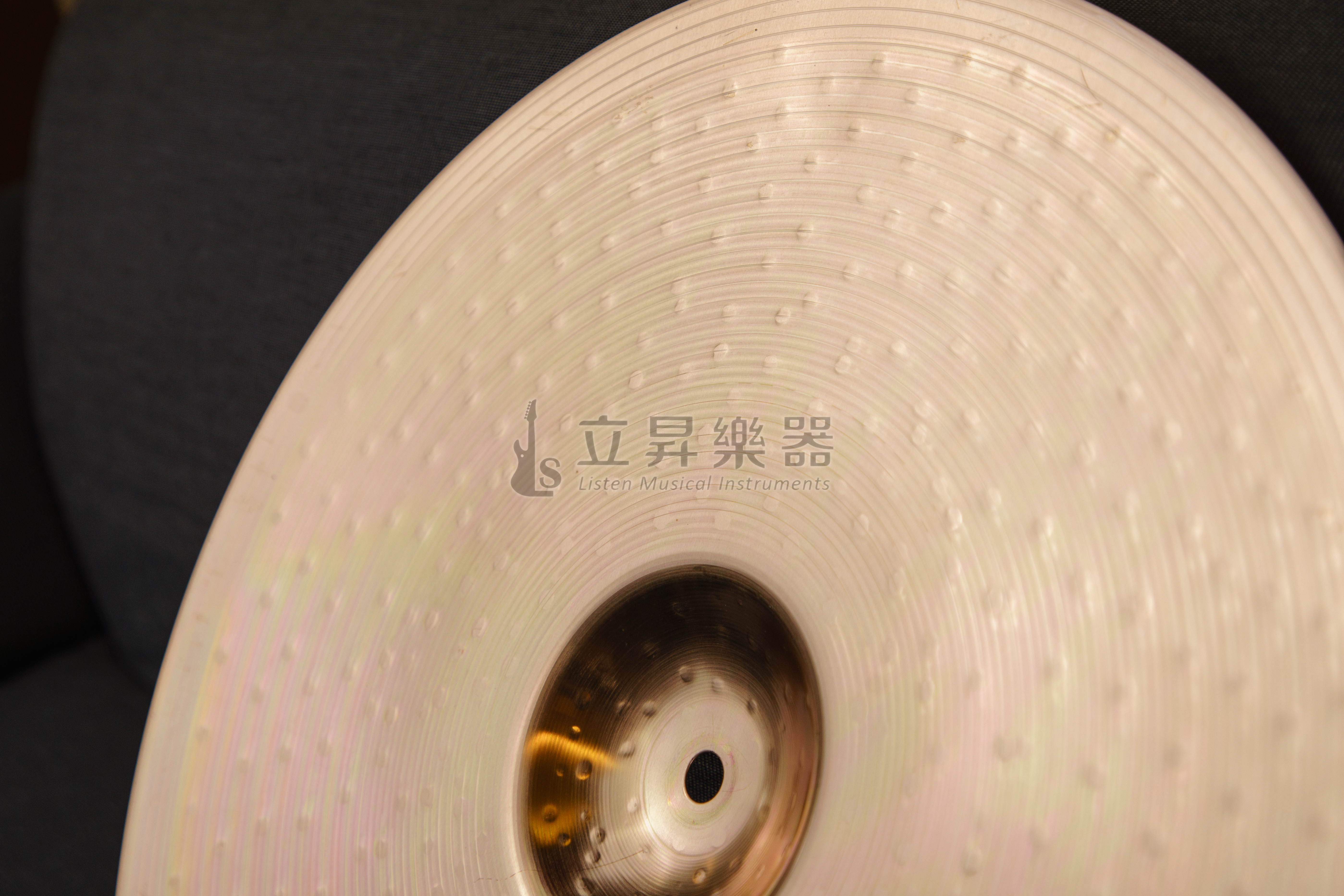 Sabian SABIAN SAPY-41623X B8X系列 16" 吊鈸 樂隊銅鈸 Suspended Crash 第 6 張圖片｜三峽鼓 / 打擊