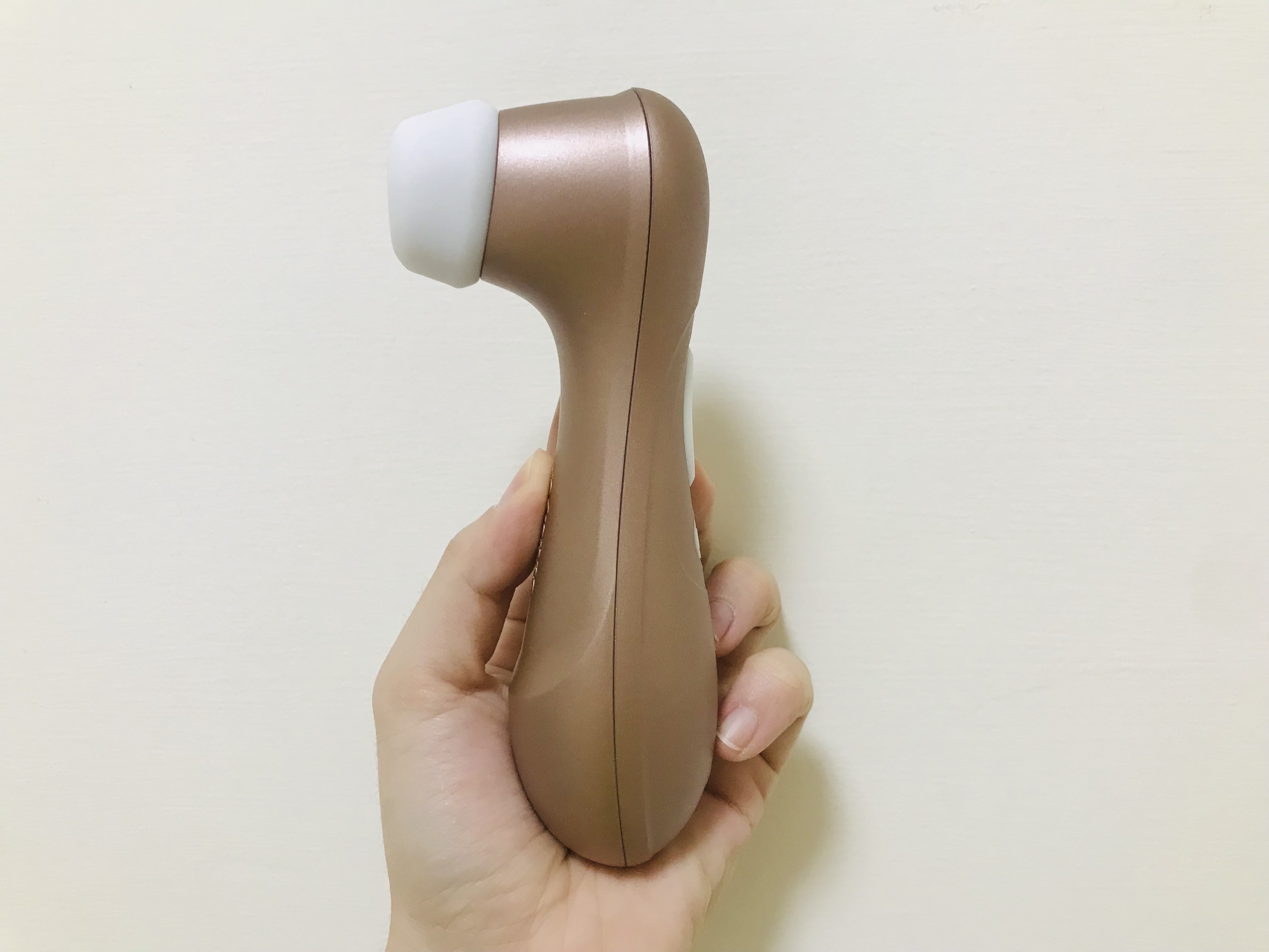 Satisfyer｜陰蒂吸吮按摩器Pro 2，全機防水設計