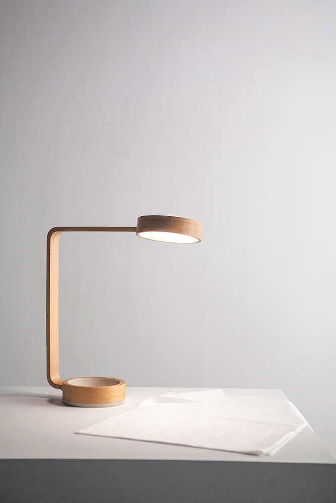 Apsis-LED-desk-lamp