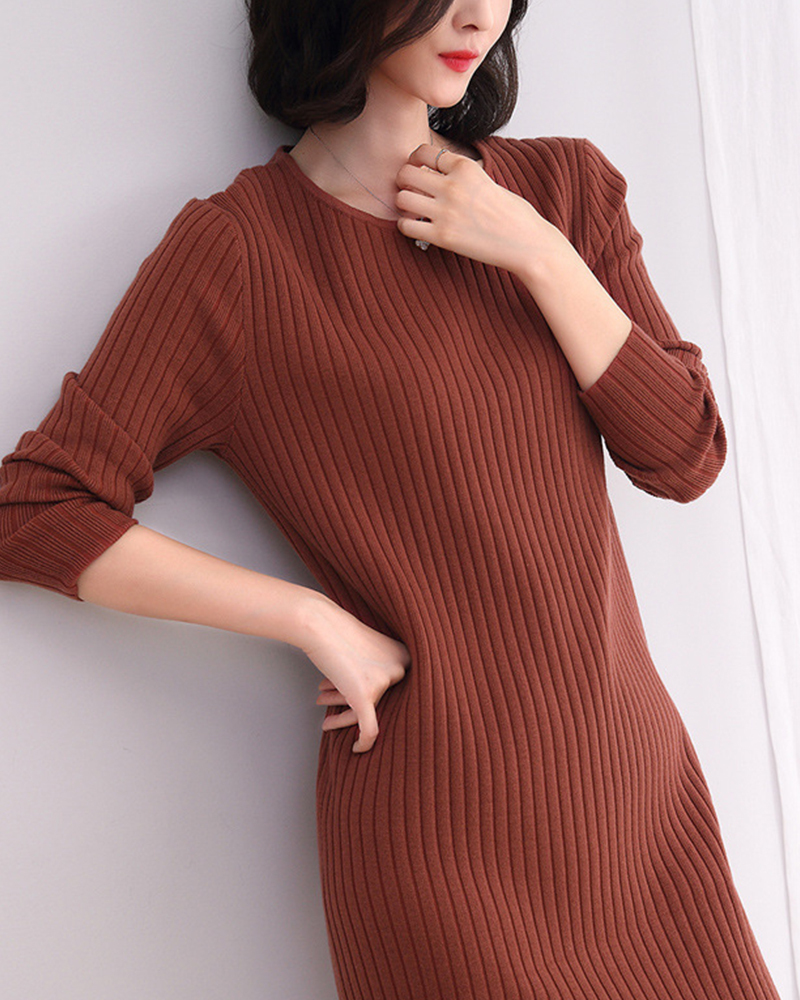 DEER.W 圓領坑條直筒針織洋裝 咖啡