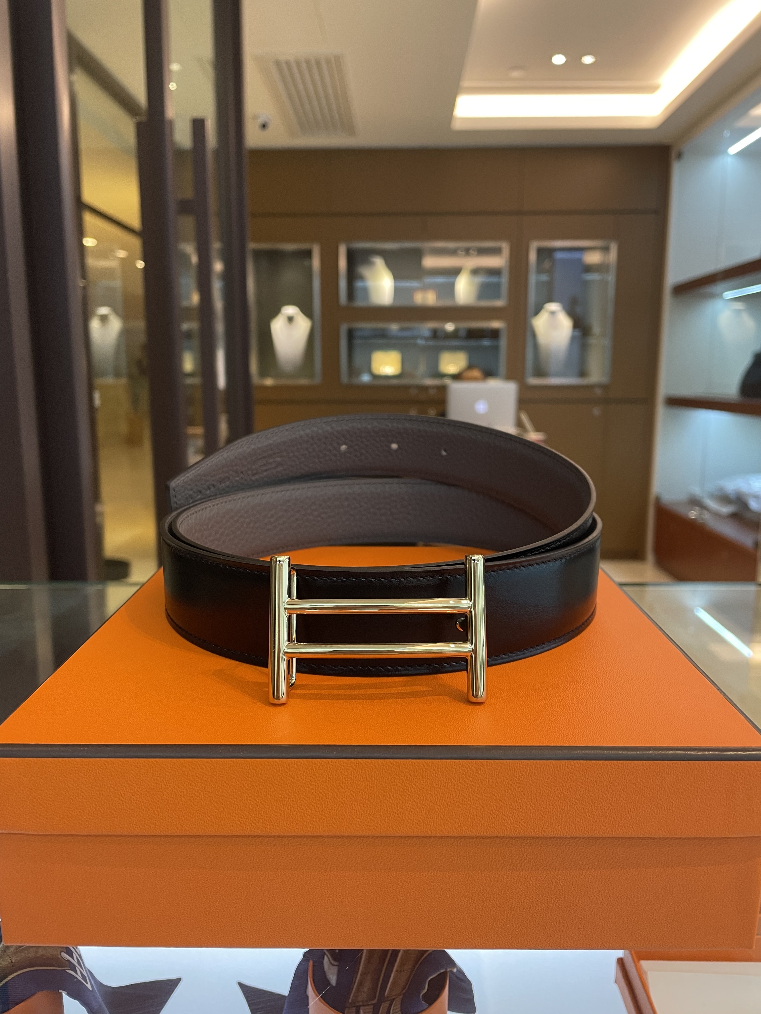 Rider belt gold buckle 89 noir/ 8F etain leather strap 32 mm