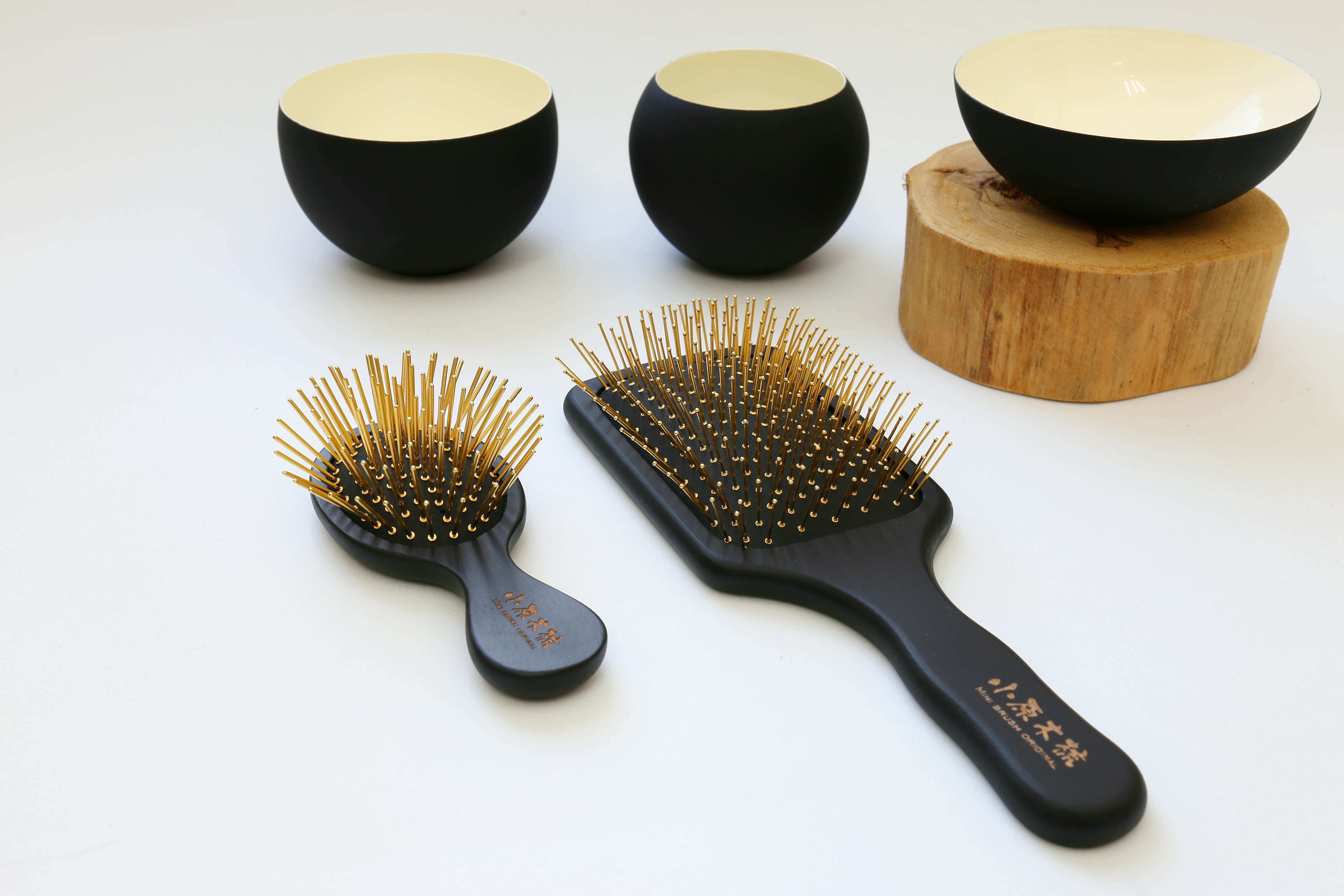 【小原木梳】-時尚黑黃金梳組合(緩解頭皮壓力 延緩掉髮)Black Colletionl
