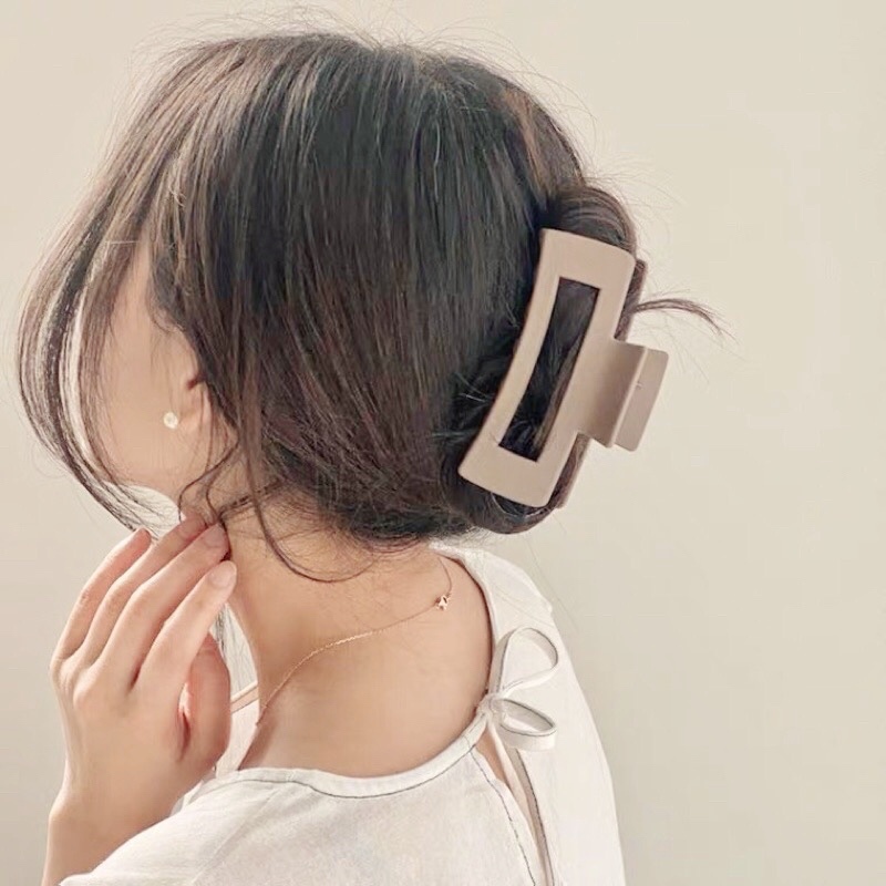 韓國方型霧面鯊魚夾抓夾。七色