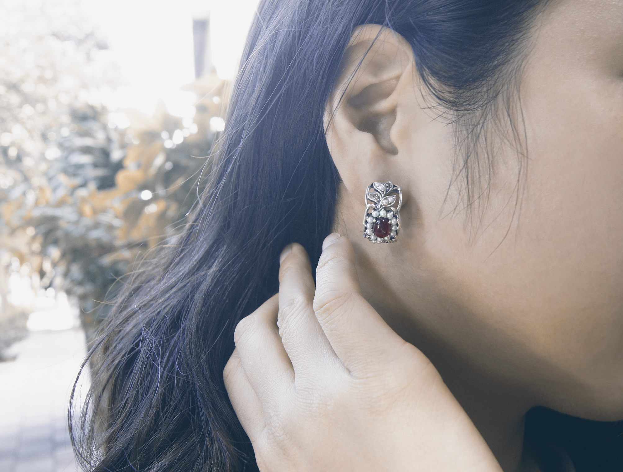 藤蔓紅榴石C型耳環（OP1589）