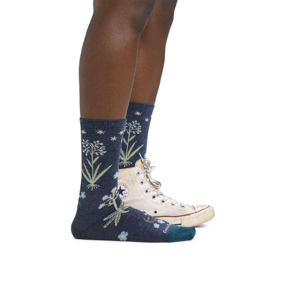 DARN TOUGH 女生活品味休閒旅遊羊毛襪 DT6016