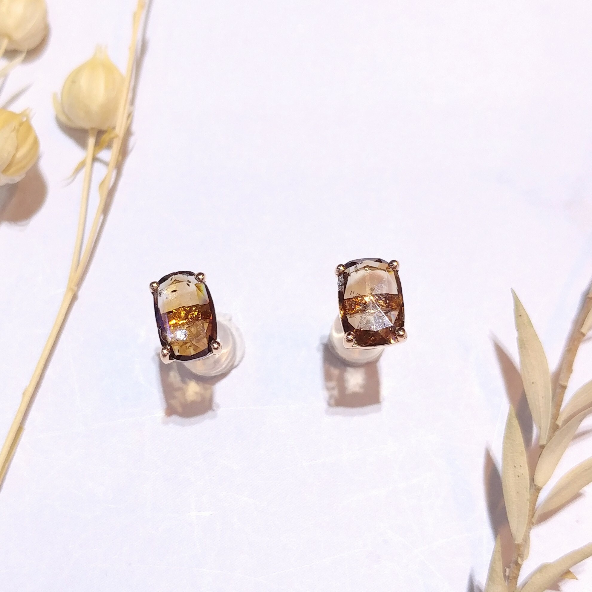 全新18K玫瑰金【主石1卡31份咖啡鑽】耳環