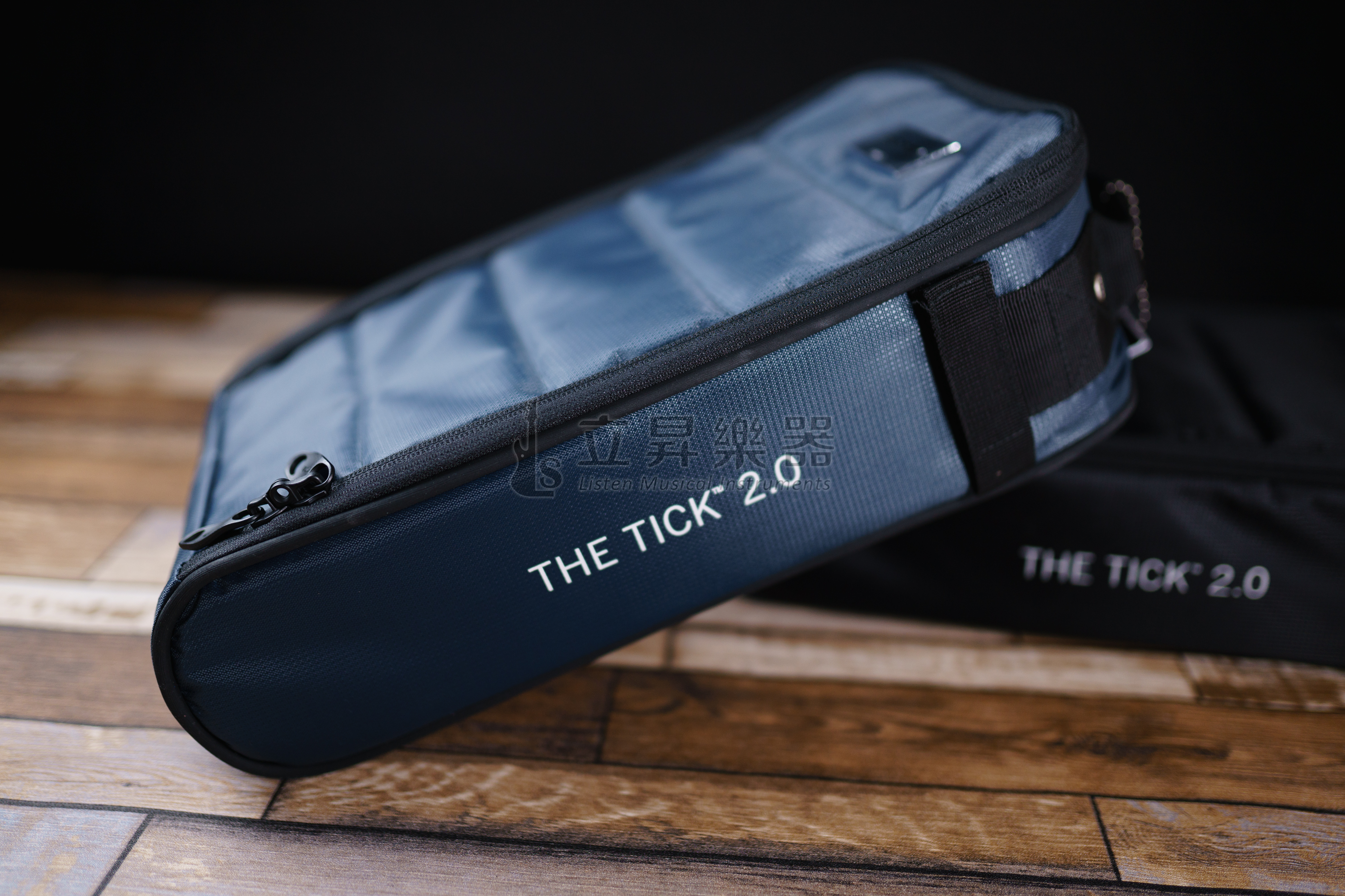 MONO MONO M80-TICK-V2-GRY 灰色 琴袋外掛擴充包 擴充袋 配件袋 效果器袋 第 4 張圖片｜三峽效果器