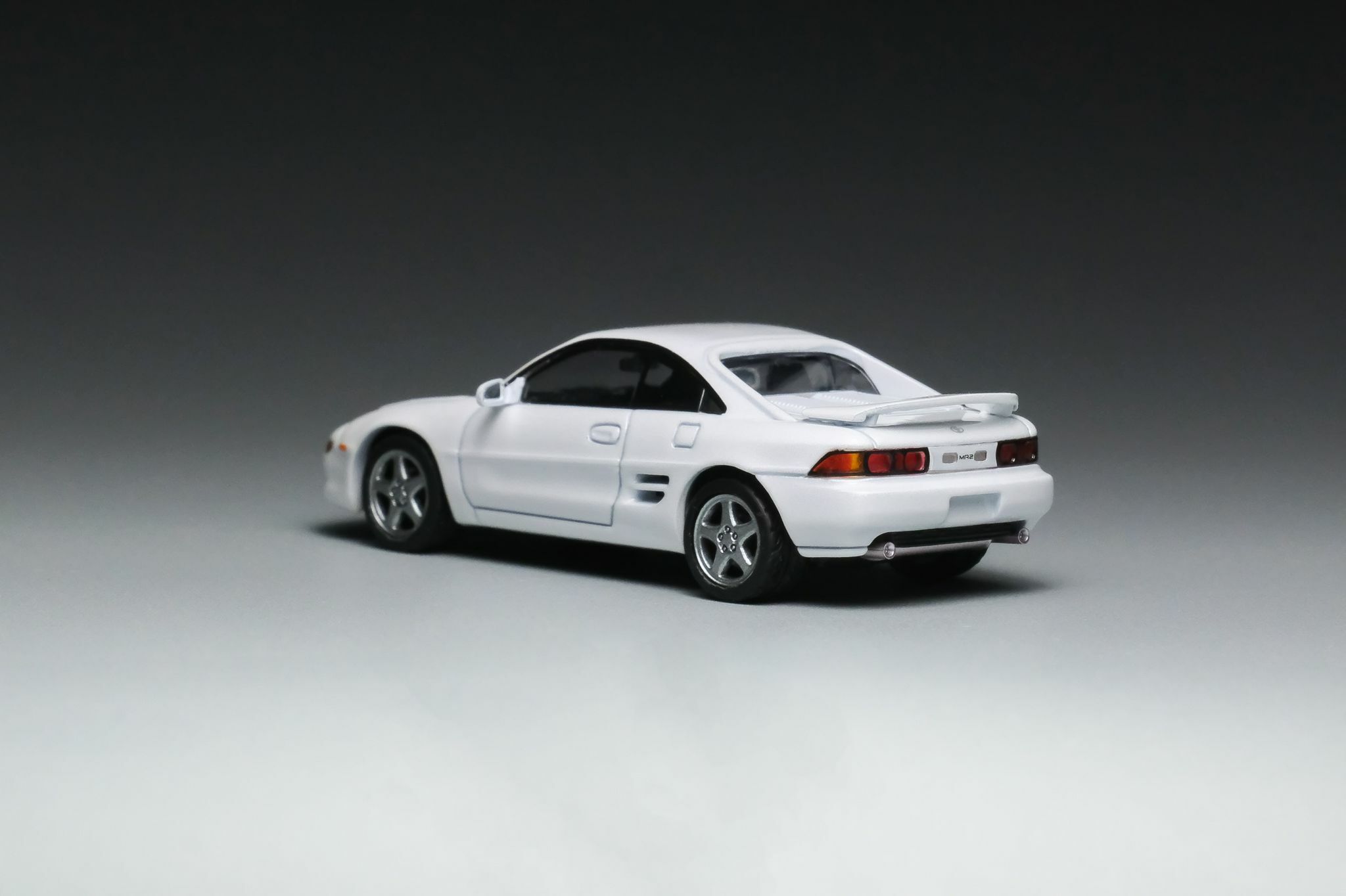 日本初の PEAK1/64 トヨタ MR2 SW20 1996 IV型 完成品 ミニカー 