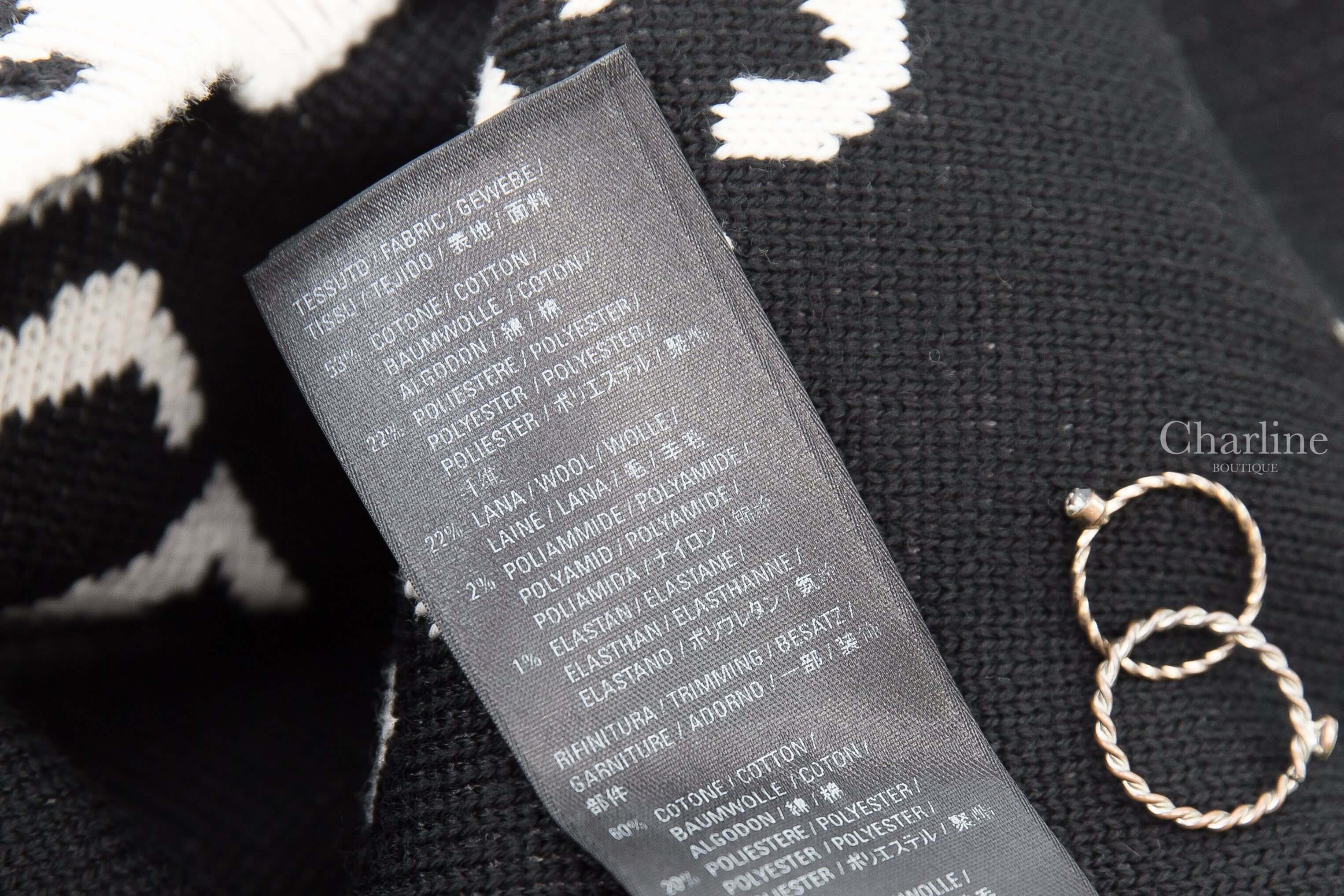 Balenciaga Allover Logo Crewneck 白色滿版黑色 Logo 棉質混羊毛長袖毛衣-Charline Boutique 精品代購