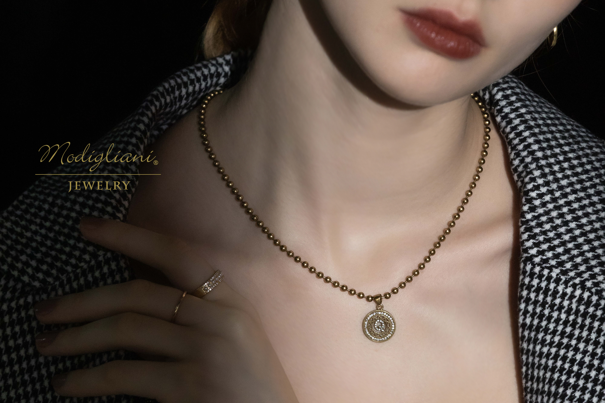 魅光圖騰英文字母項鍊