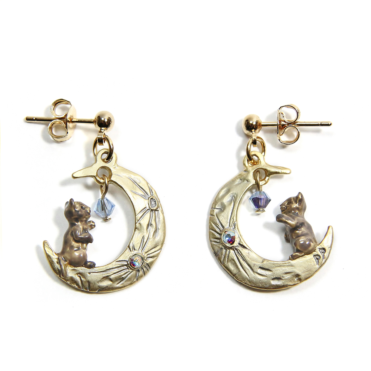 坐在月亮上的貓咪耳環