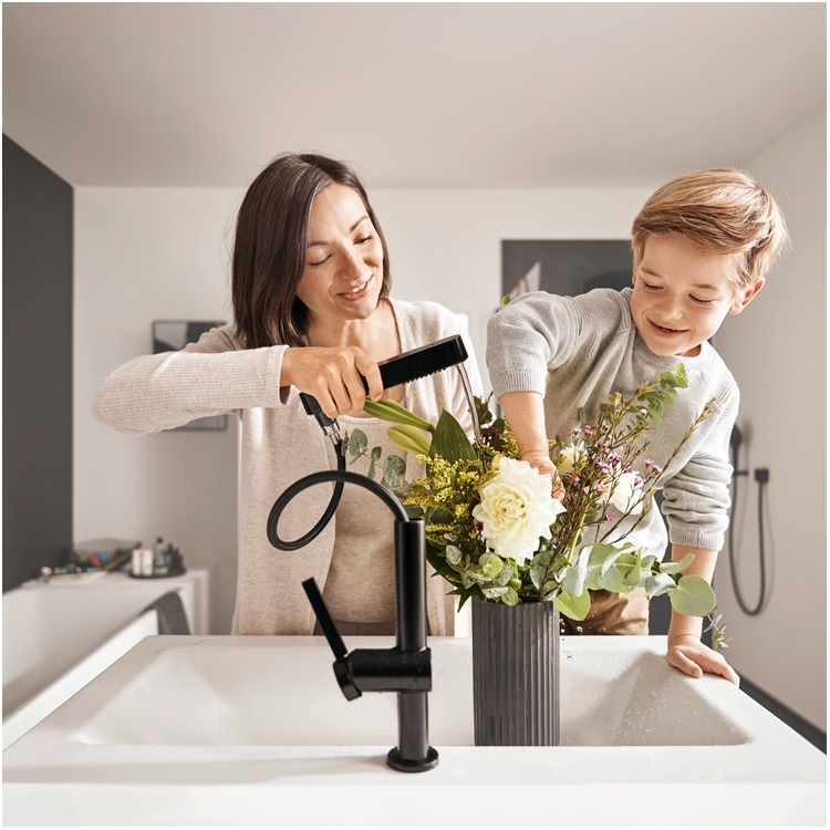hansgrohe Finoris 76063, -000 Single lever basin mixer with 2jet pull-out spray with push-open waste set