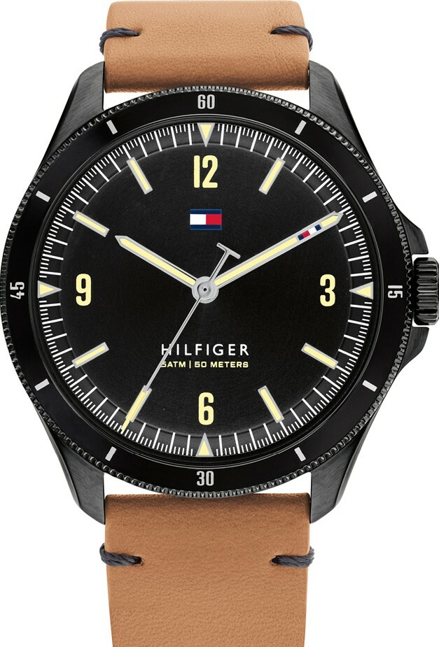 萬年鐘錶 - Tommy Hilfiger  簡約新潮皮革男錶  1791906  錶徑43MM