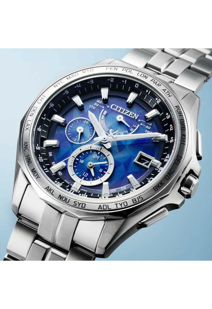 萬年鐘錶 - Citizen 星辰錶  日本 ‧ 藍限定款鈦金屬電波計時男錶 AT9098-51L  錶徑42.7MM