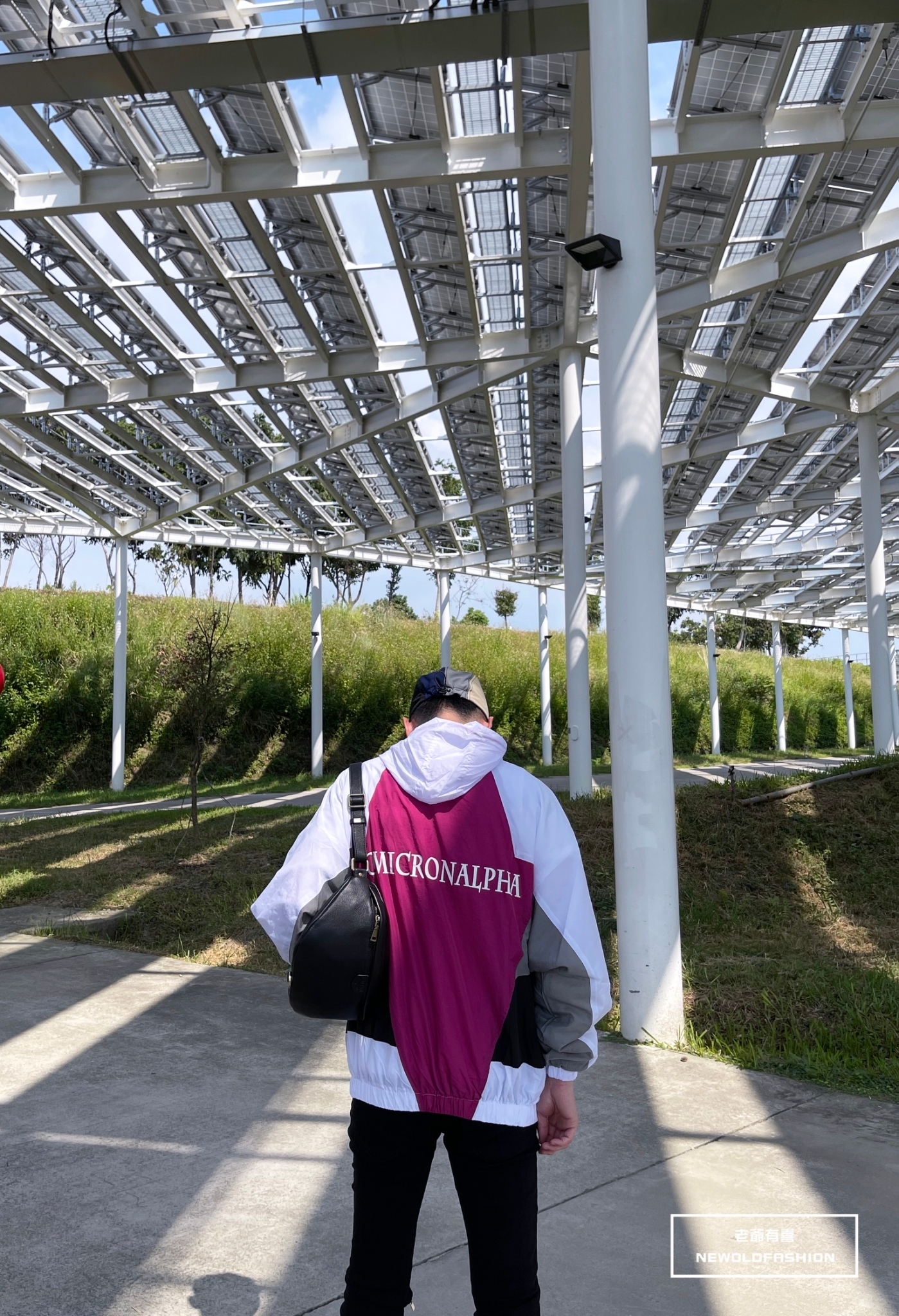 『新品上市』OMI側拼接連帽防風外套(NOF2109A216)-紅