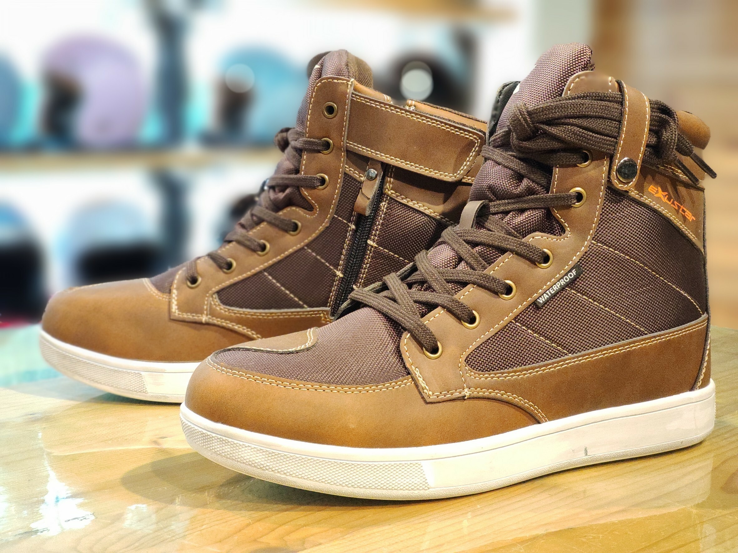 EXUSTAR SBT-174W 咖啡 防水 休閒靴