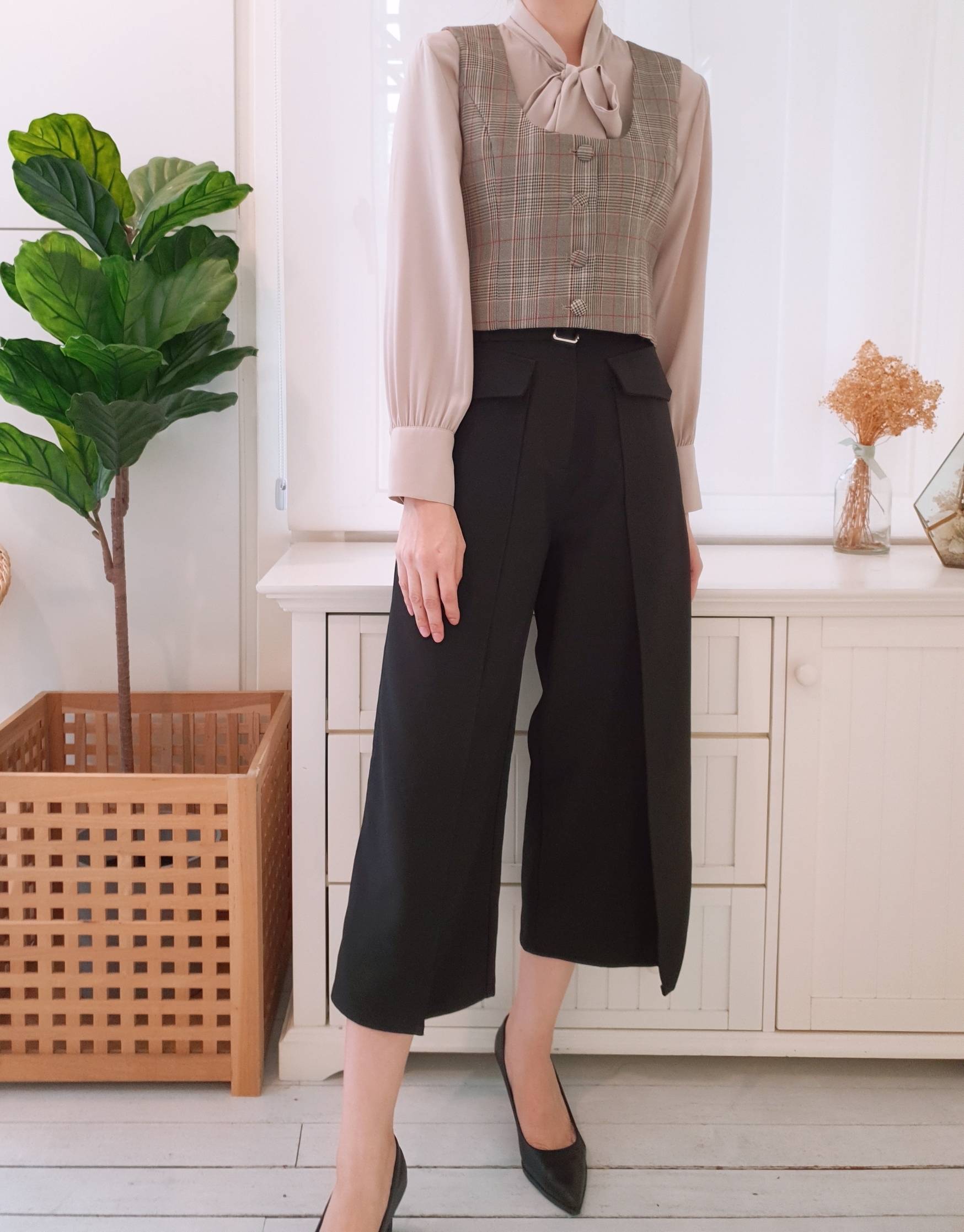 HIGH WAIST BELTED CULOTTES