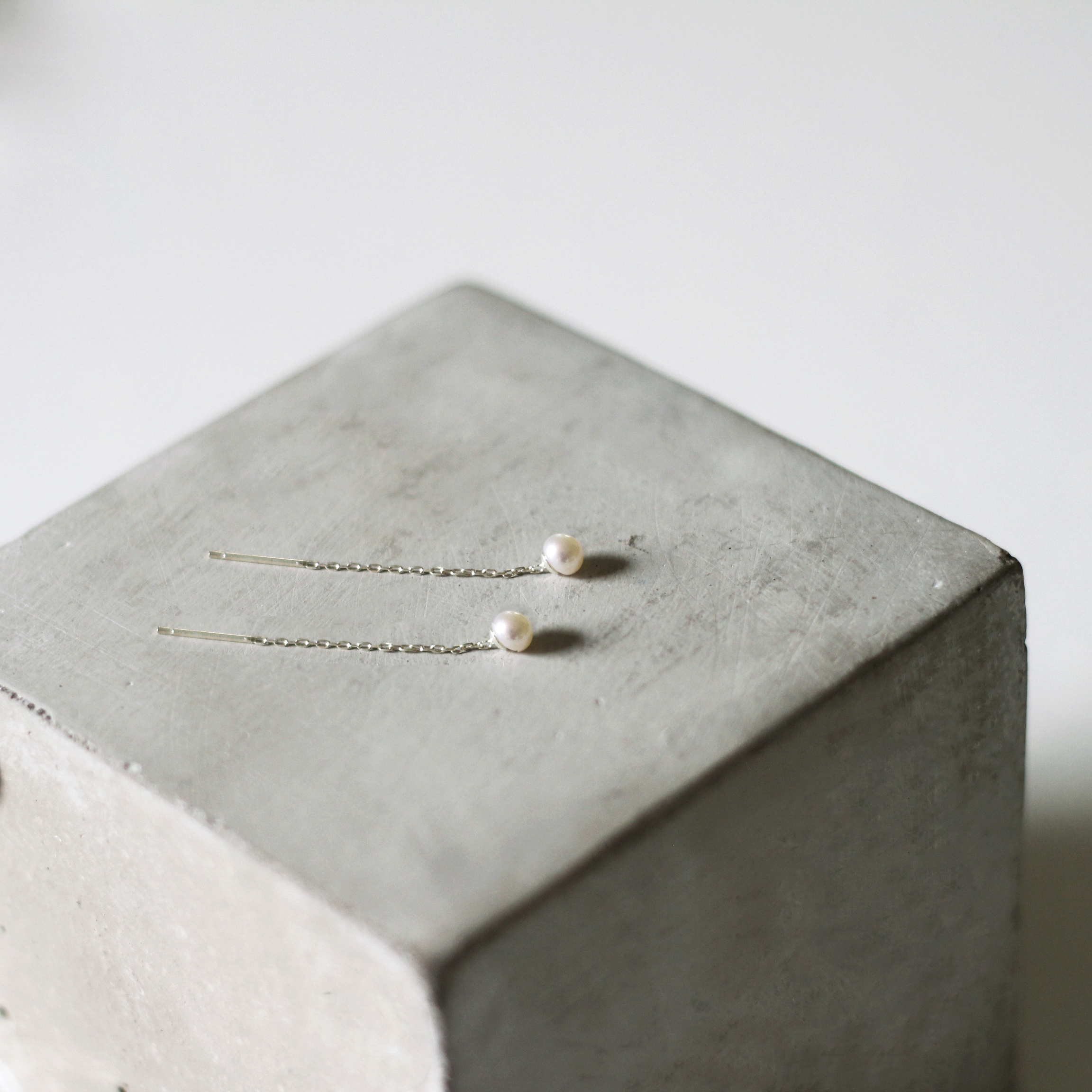 天然珍珠細鍊耳環｜925銀針