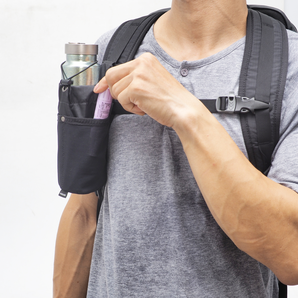 HANCHOR 多功能肩前收納袋 黑色