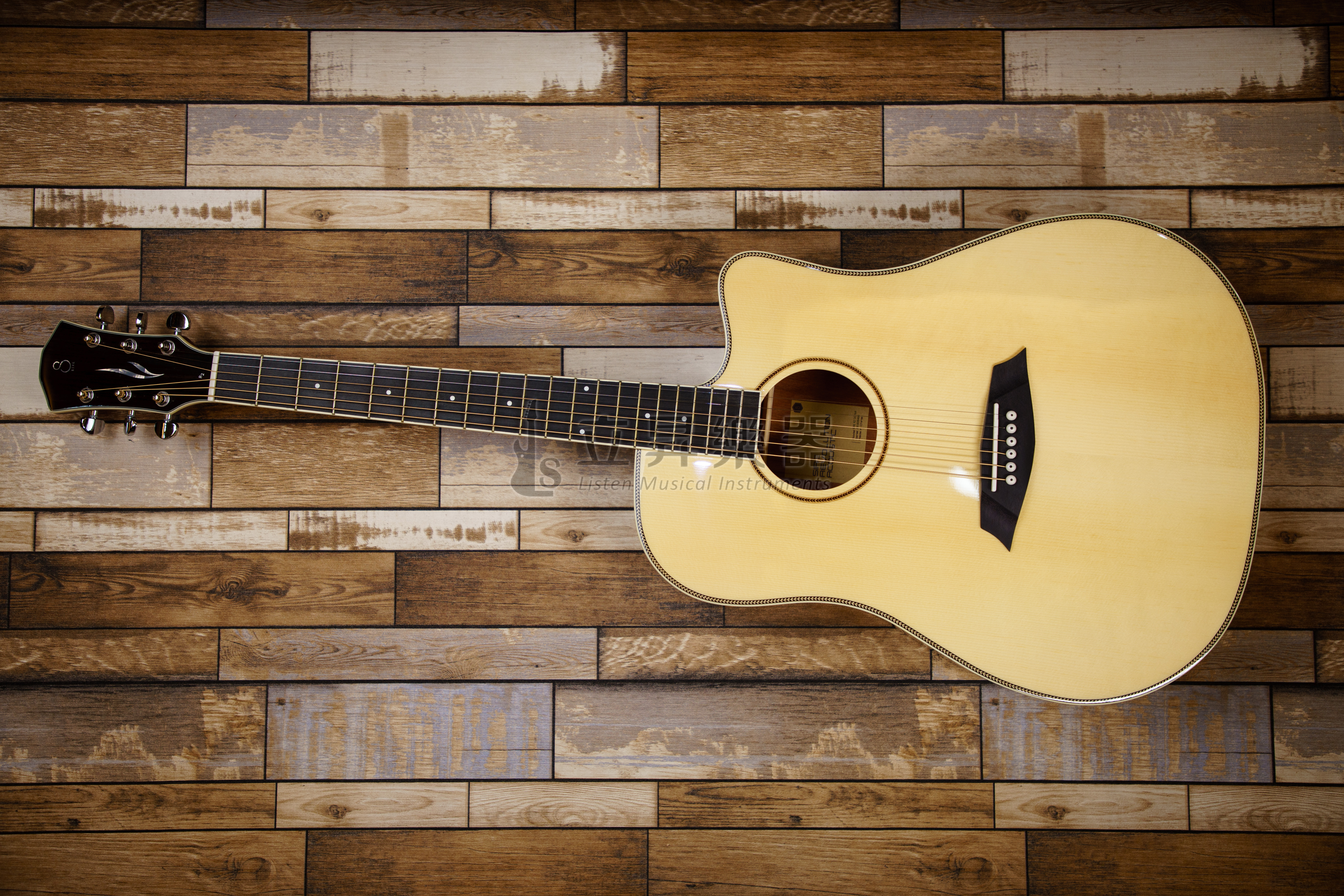 Sire 木吉他 SIRE R2-DC 雲杉木面板 桃花心木側背板 合板木吉他 缺角 附袋 R2 DC 第 3 張圖片｜三峽吉他 / Bass