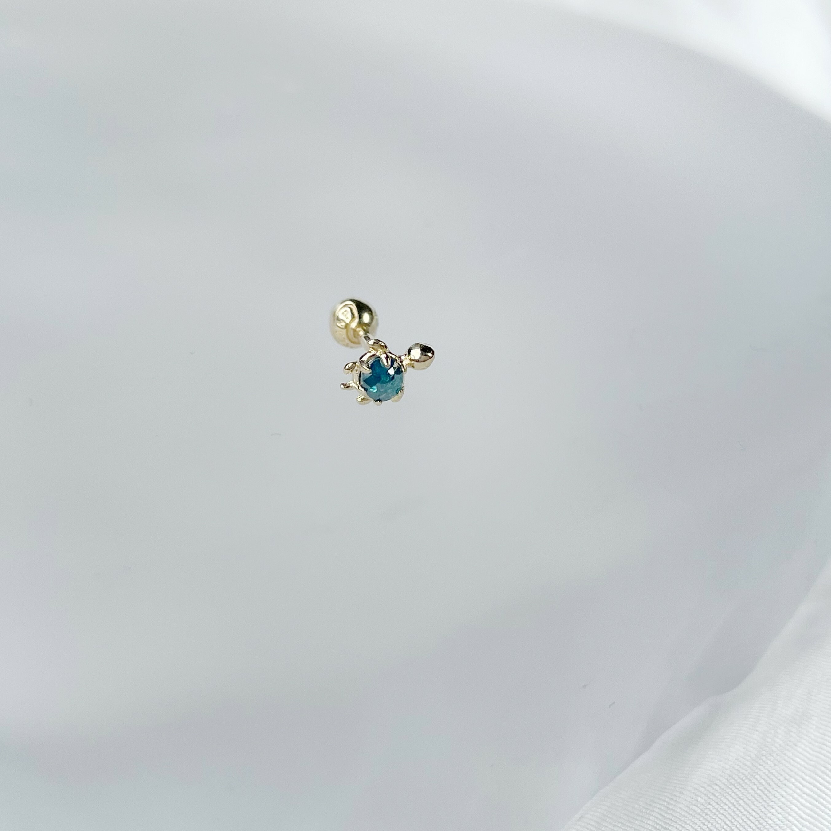 14K小海龜藍鑽原礦轉珠耳環