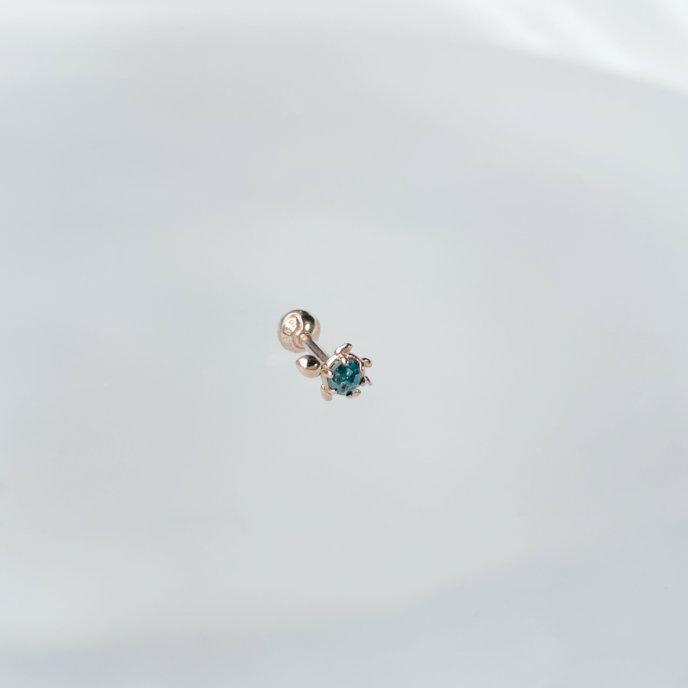 14K小海龜藍鑽原礦轉珠耳環