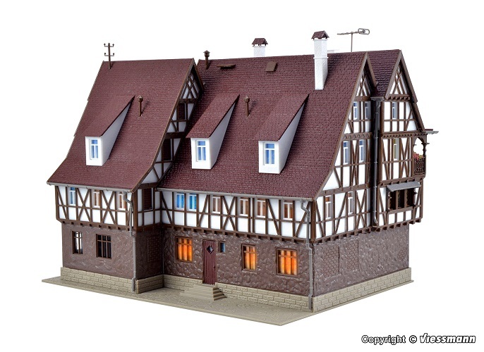 43693 H0 City hall with police station and prison with interior and LED lighting, functional kit