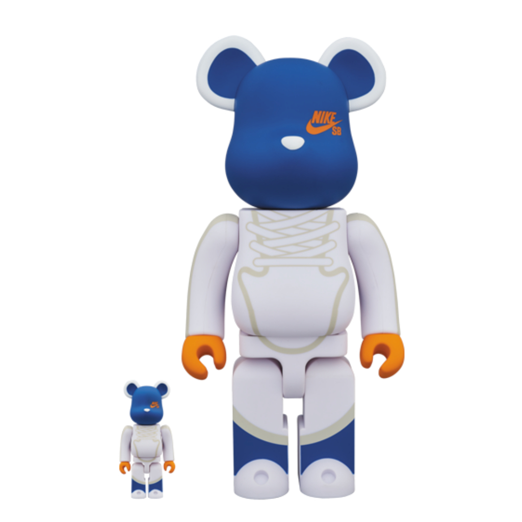 BE@RBRICK NIKE SB WHITE 100％ & 400％