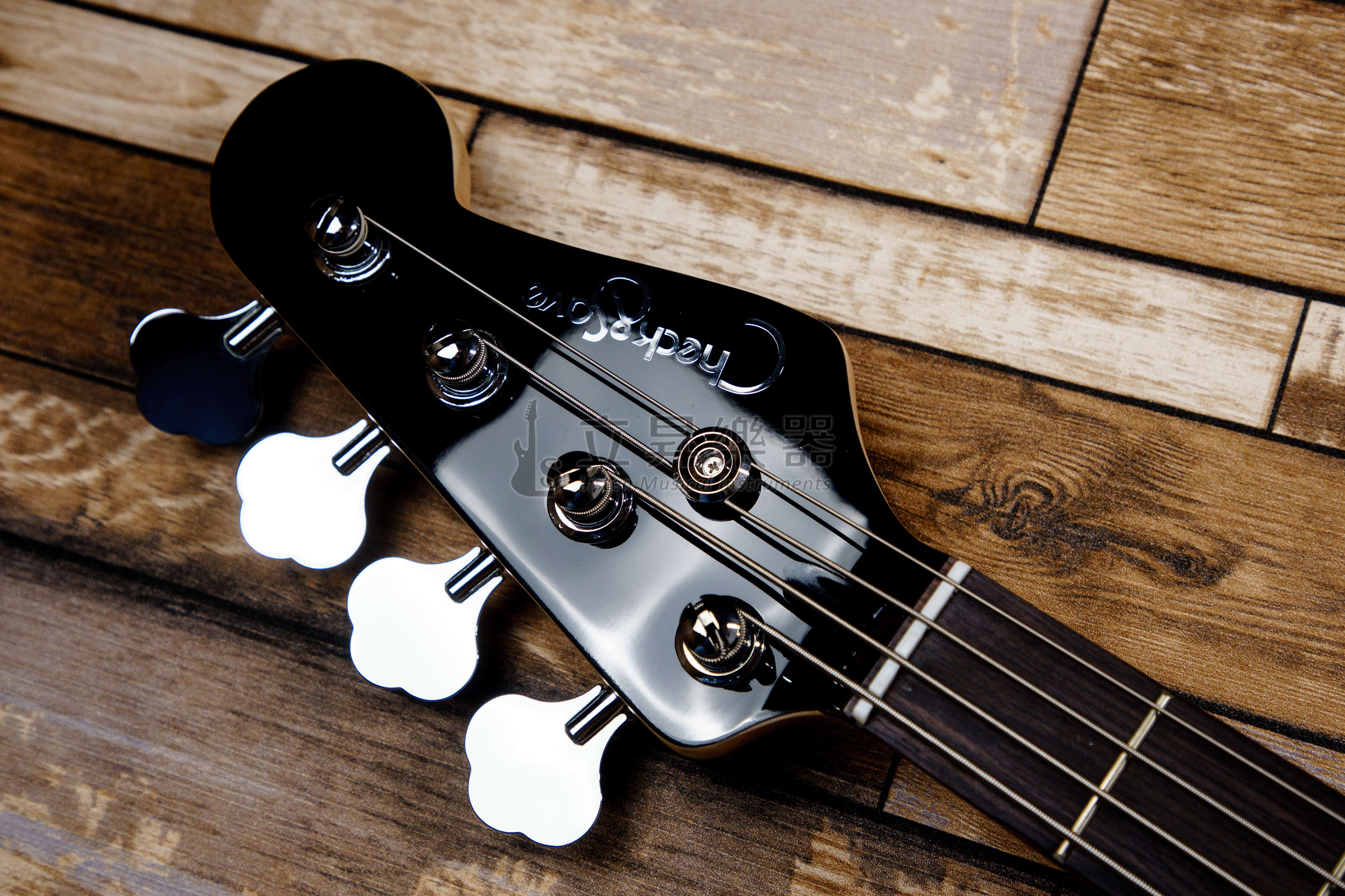 Check Save HB-001SB P型電貝斯 漸層色 楓木琴頸 玫瑰木指板 HB001SB Bass 第 6 張圖片｜三峽吉他 / Bass