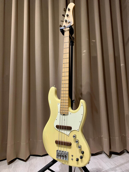 Xotic XJ-1T Yellow Blond #443