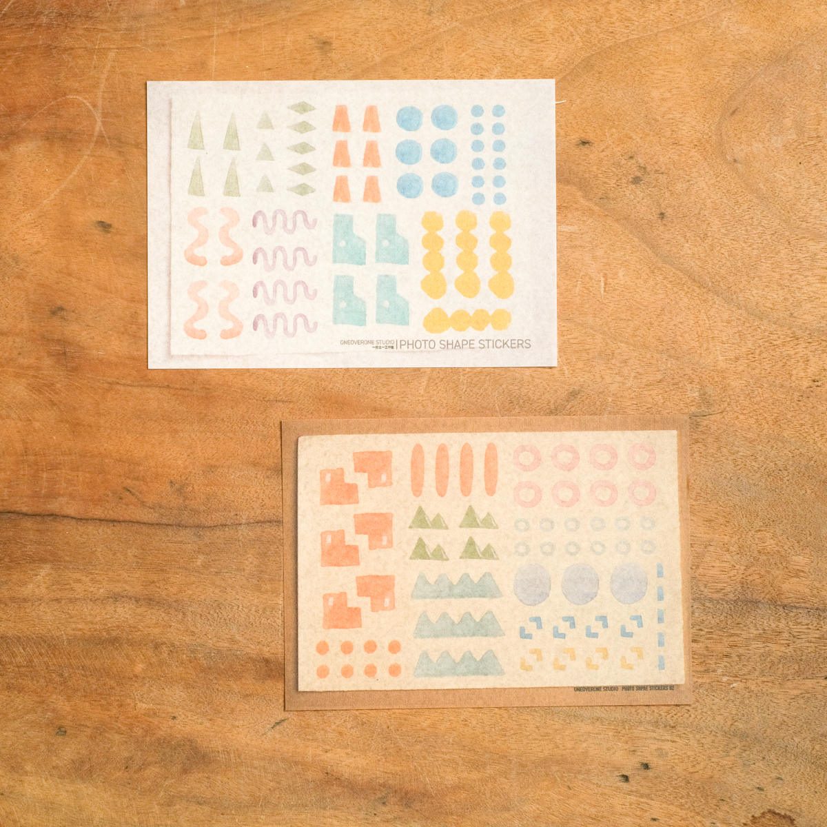Photo shape stickers watercolor 01/ONEOVERONE STUDIO