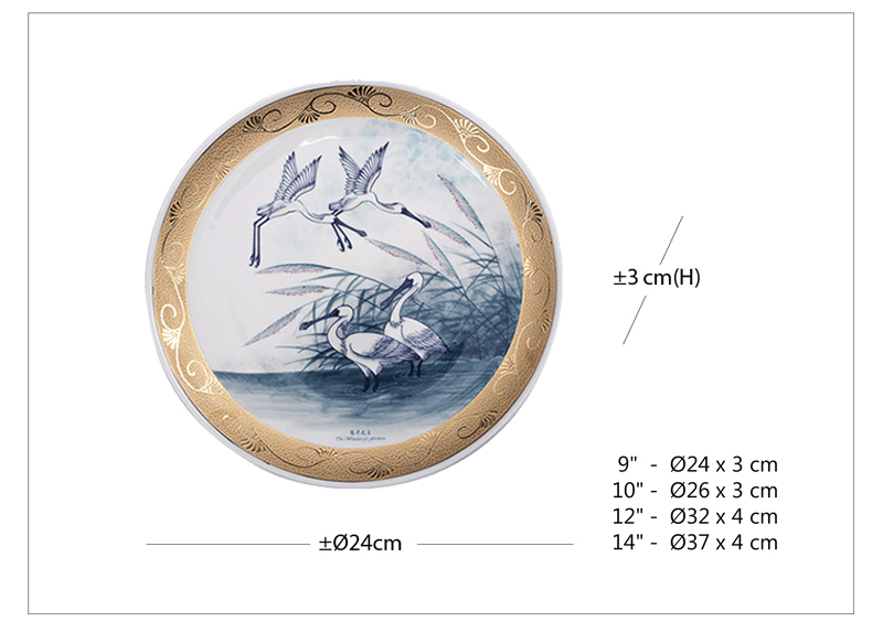 木漆額　白掛金彩鷺文陶板 描金彩繪圓盤繪黑面琵鷺/金描き飾り皿-クロツラヘラサギ